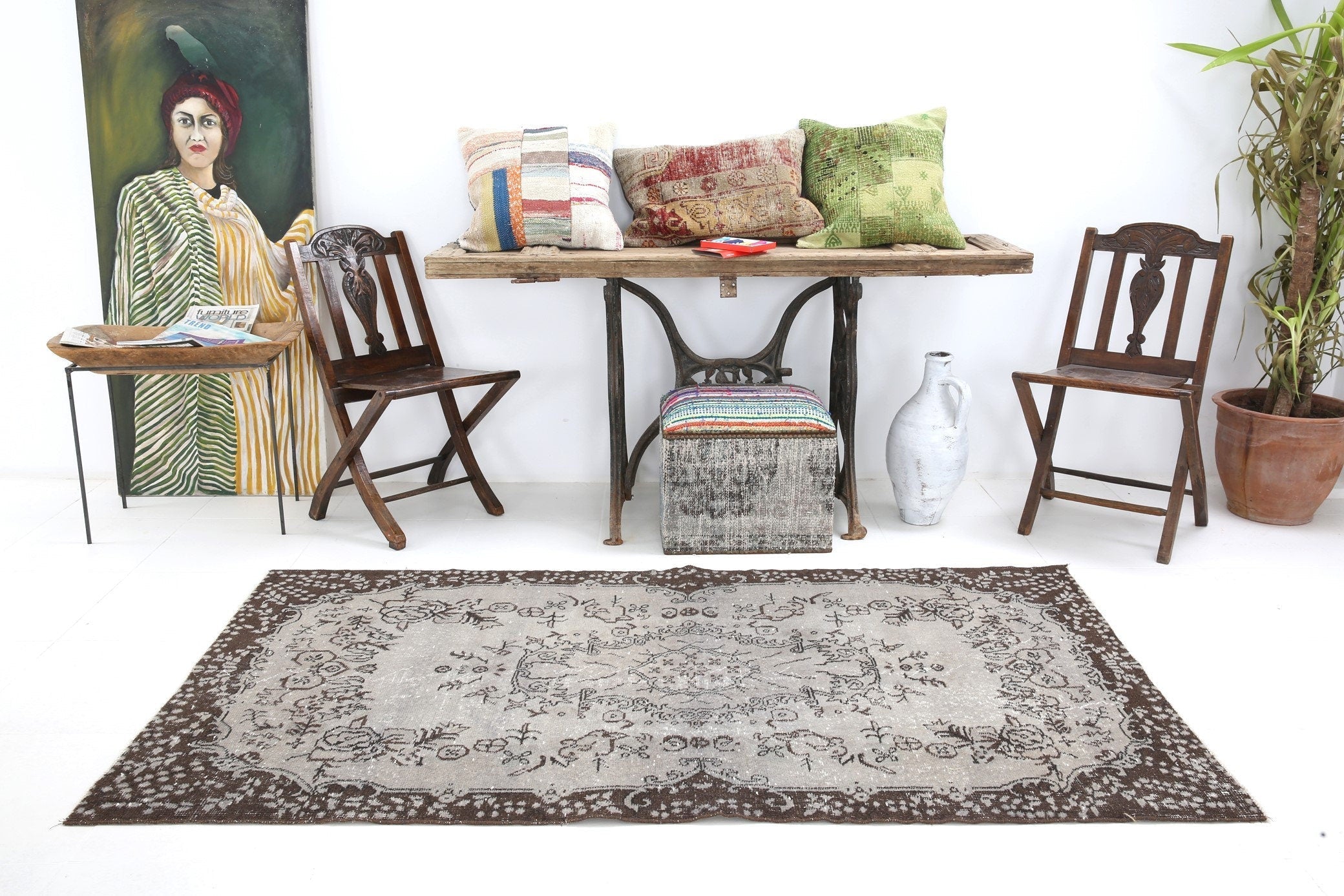 Turkish Vintage Rug  3'8" x 6'10" ft