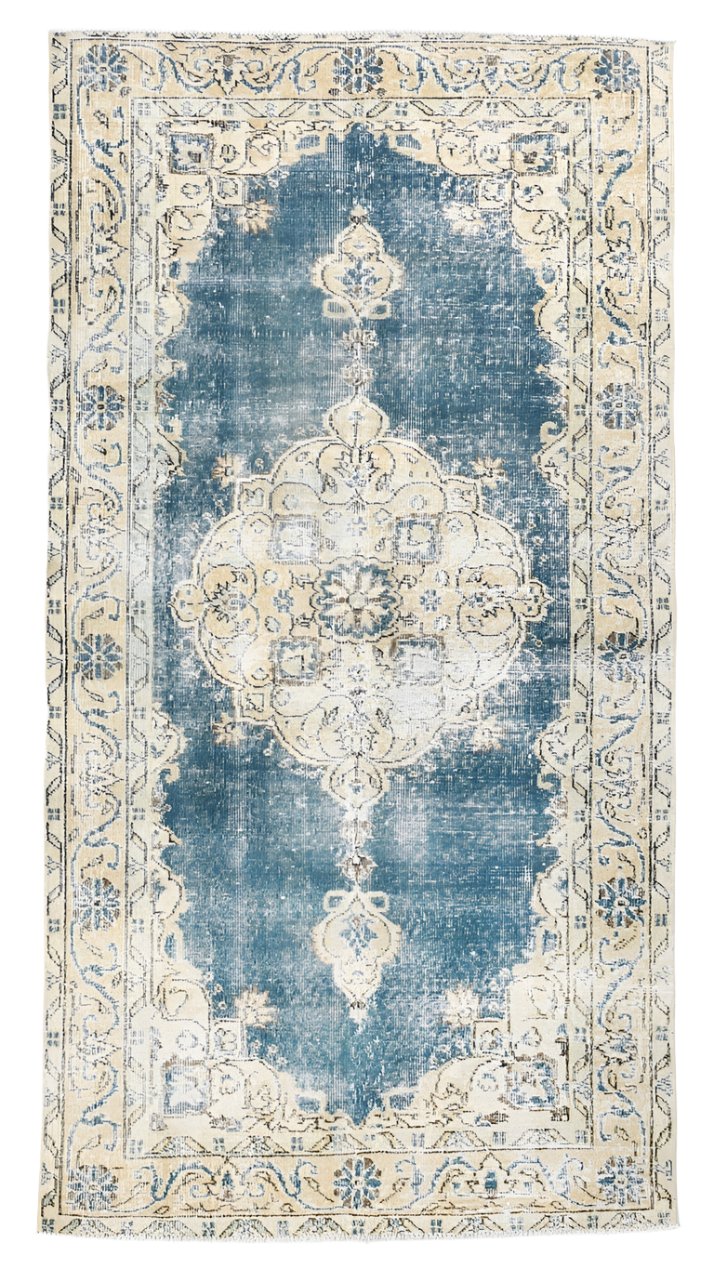 Turkish Vintage Rug 3’8’’ x 6’11’’ ft