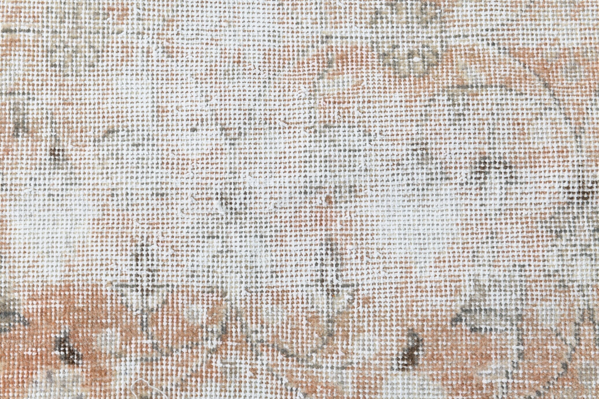 Turkish Vintage Rug 3’9’ x 6’11’