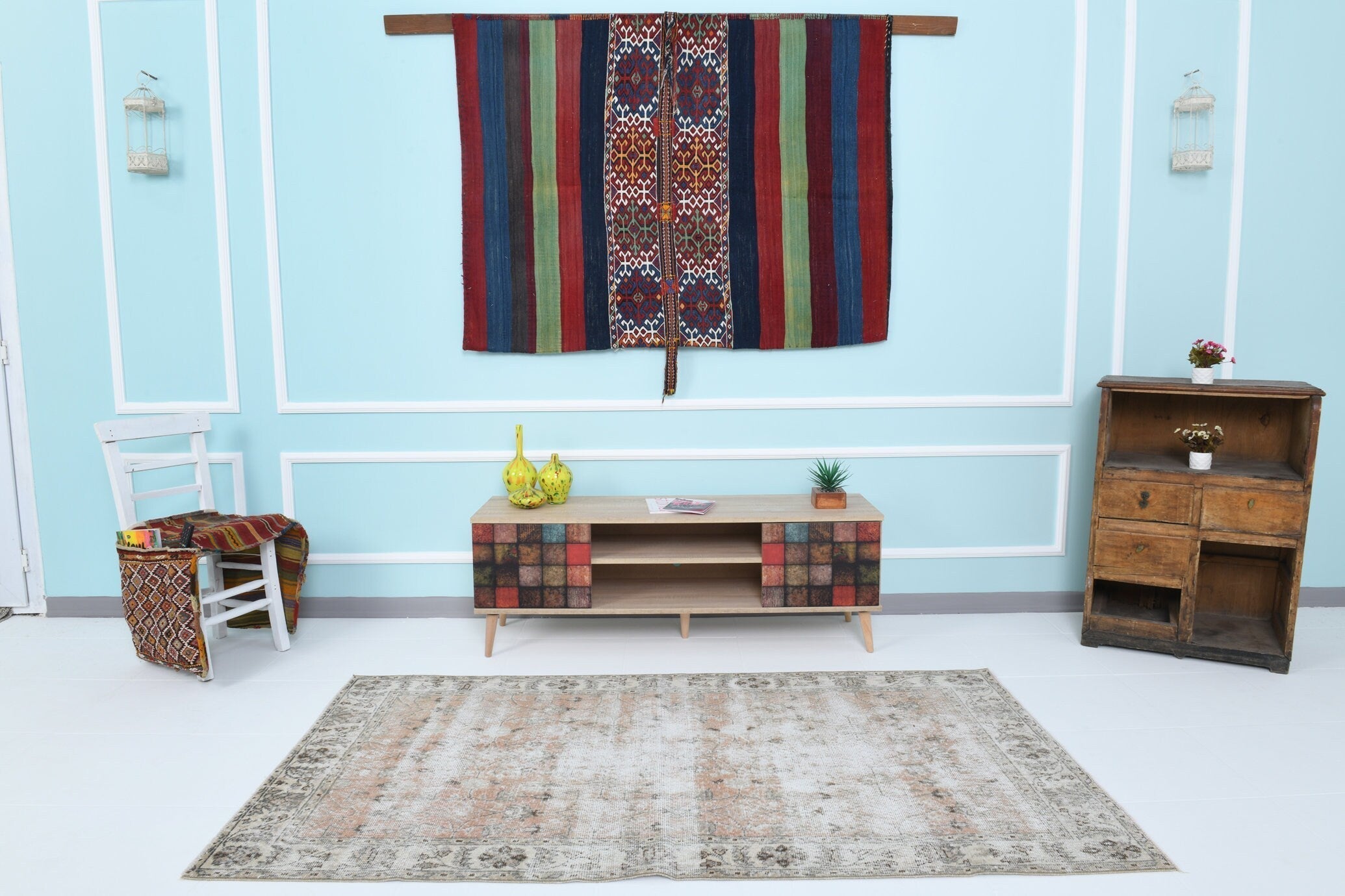 Turkish Vintage Rug 3’9’ x 6’11’