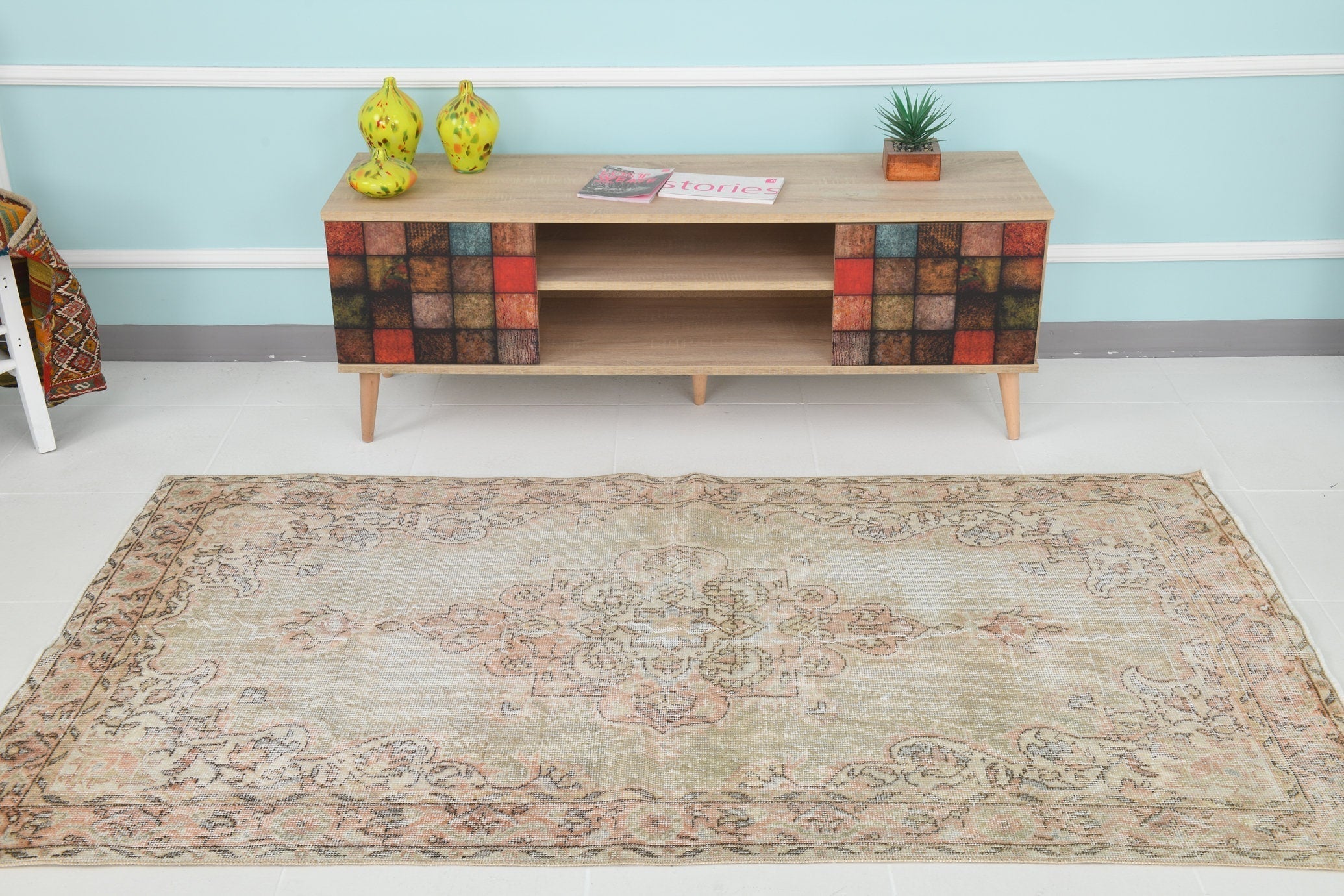 Turkish Vintage Rug 3’9’ x 6’8’