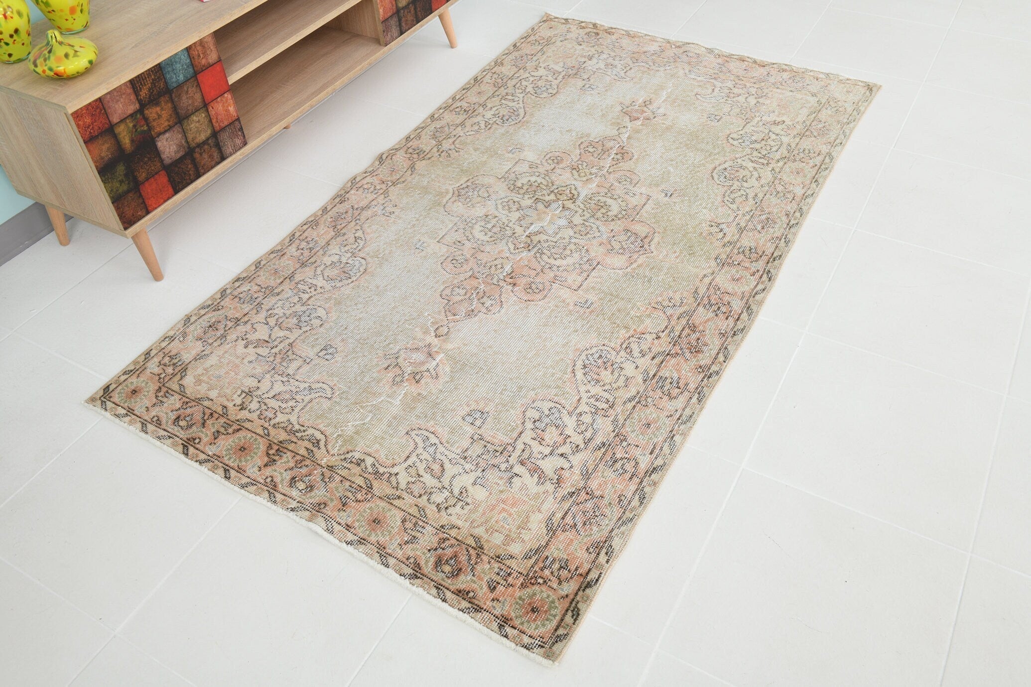 Turkish Vintage Rug 3’9’ x 6’8’