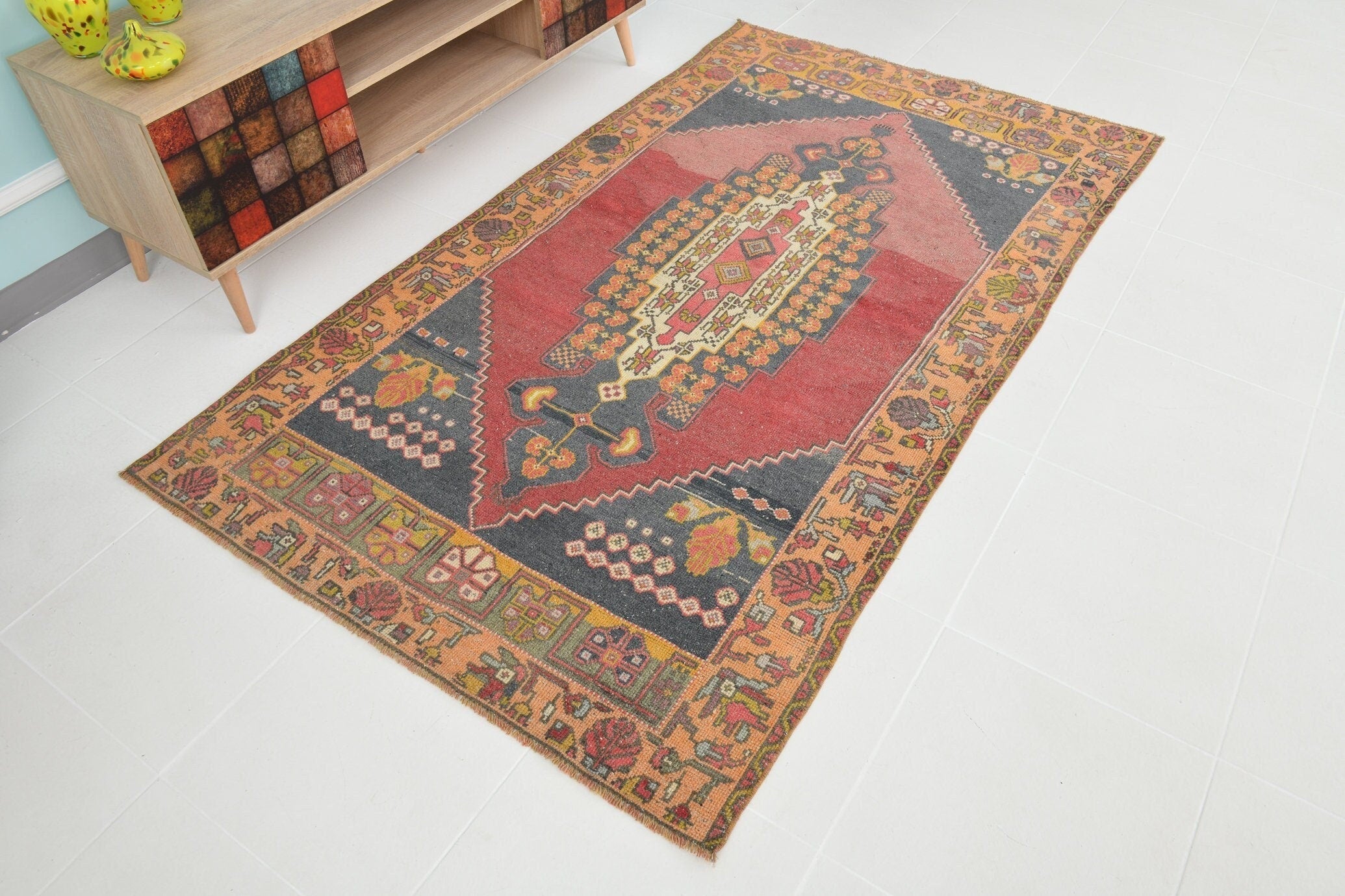 Turkish Vintage Rug 4’0’ x 6’11’