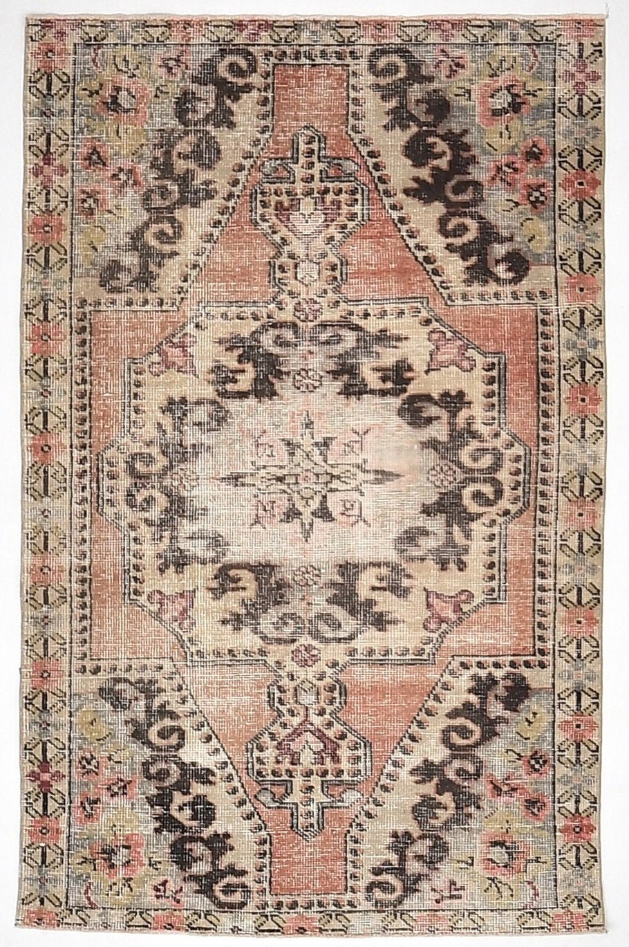 Turkish Vintage Rug 4’0’’ x 6’6’’ ft