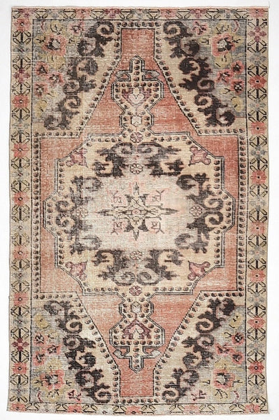Turkish Vintage Rug 4’0’’ x 6’6’’ ft