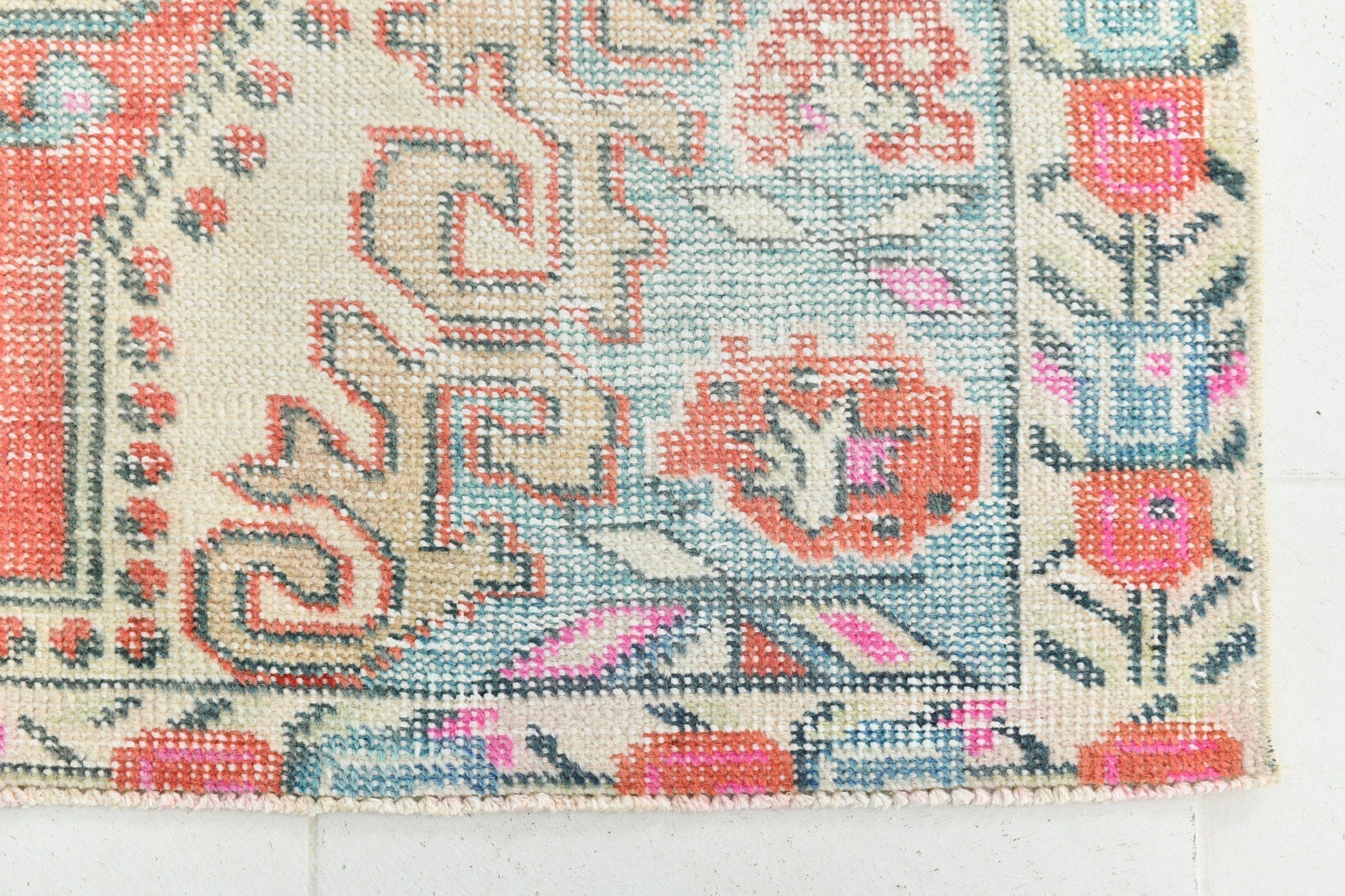 Turkish Vintage Rug 4’1’ x 7’2’