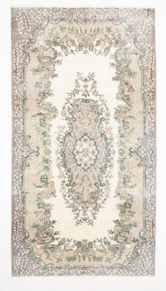 Turkish Vintage Rug 4’1’’ x 7’7’’ ft