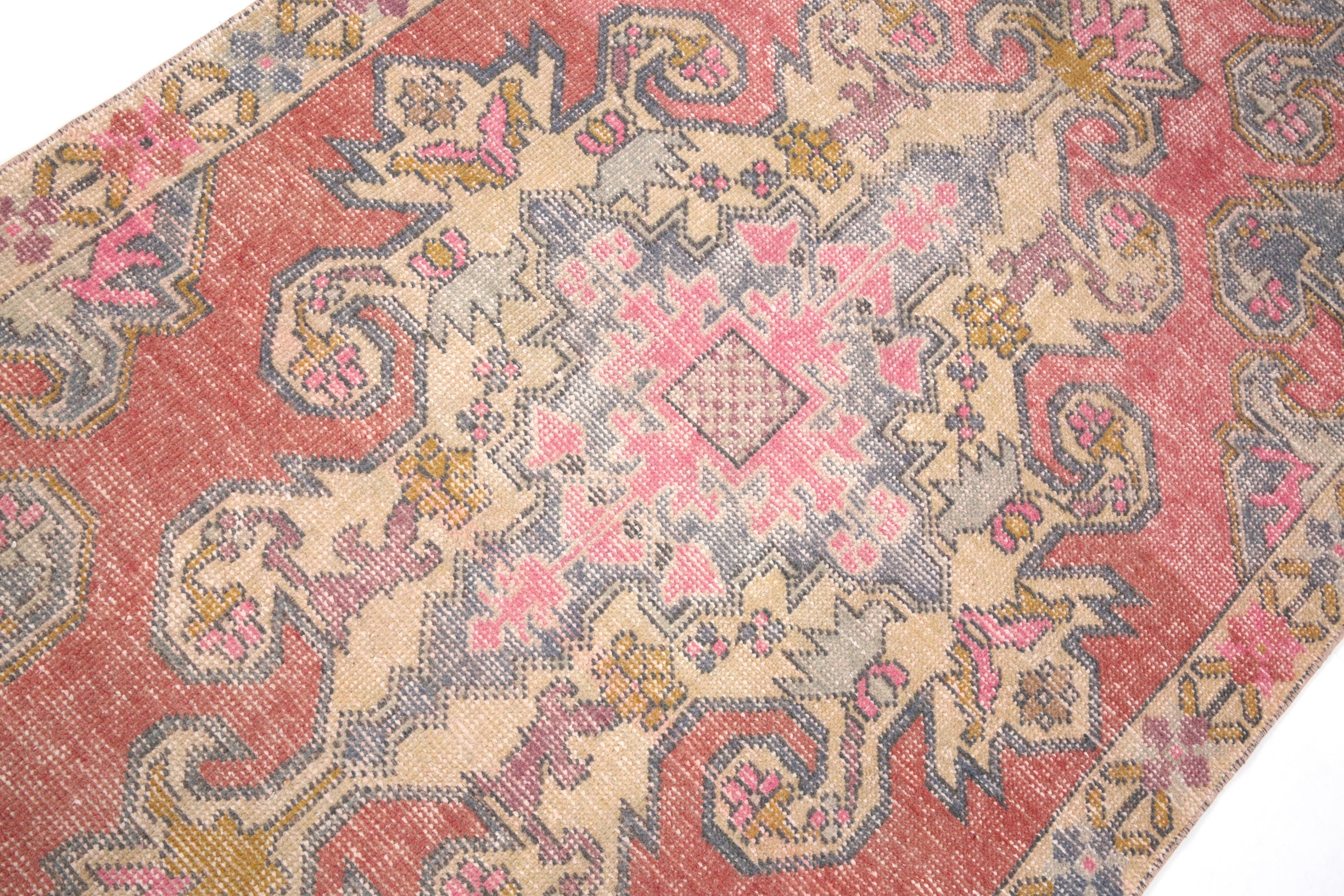 Turkish Vintage Rug  4'1" x 7'7" ft