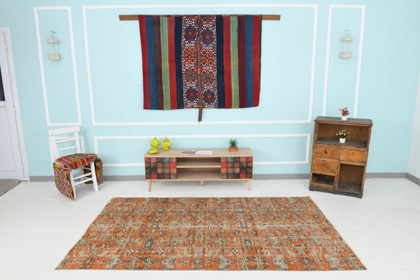 Turkish Vintage Rug 4’11’ x 8’2’