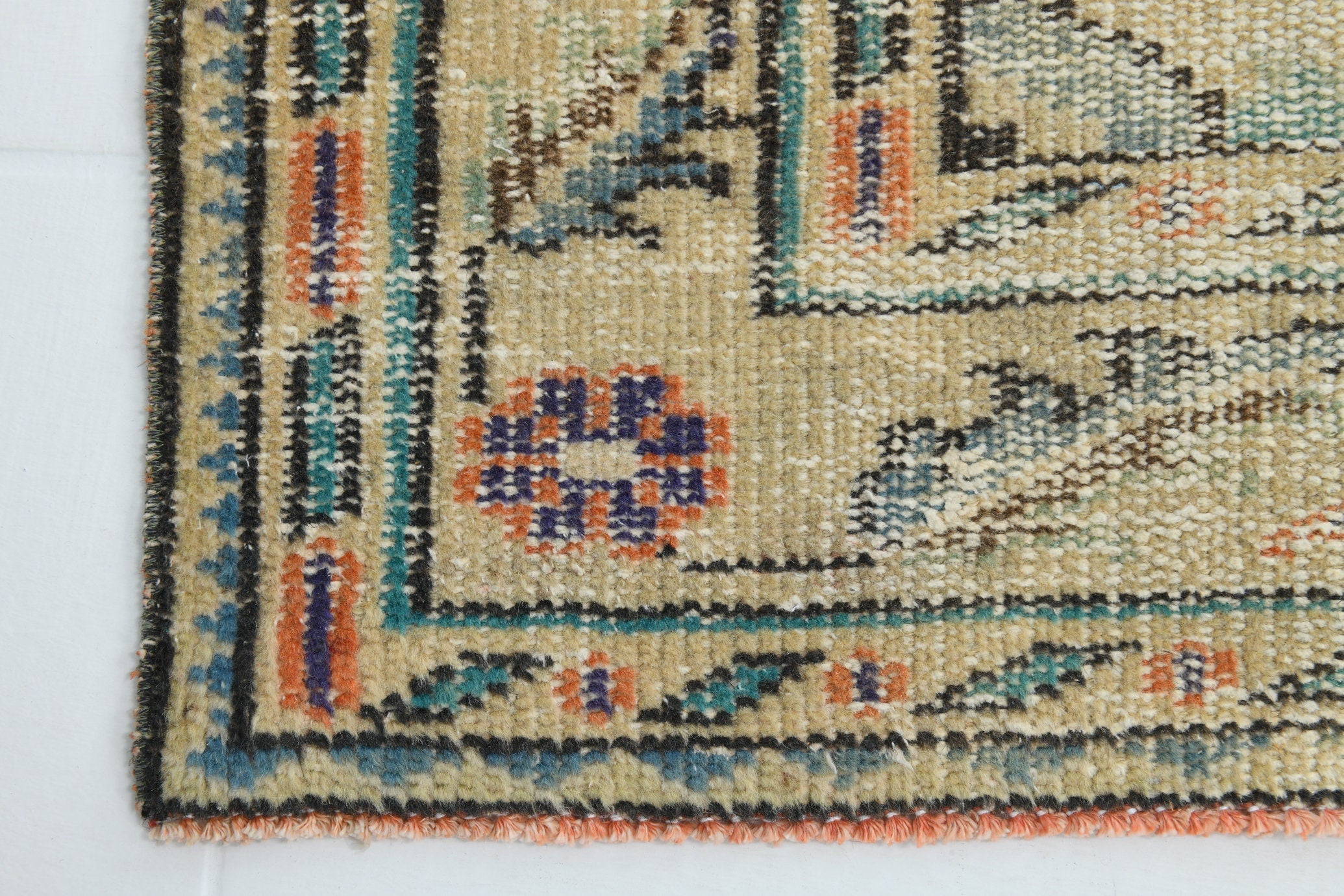 Turkish Vintage Rug 4’12’ x 8’0’