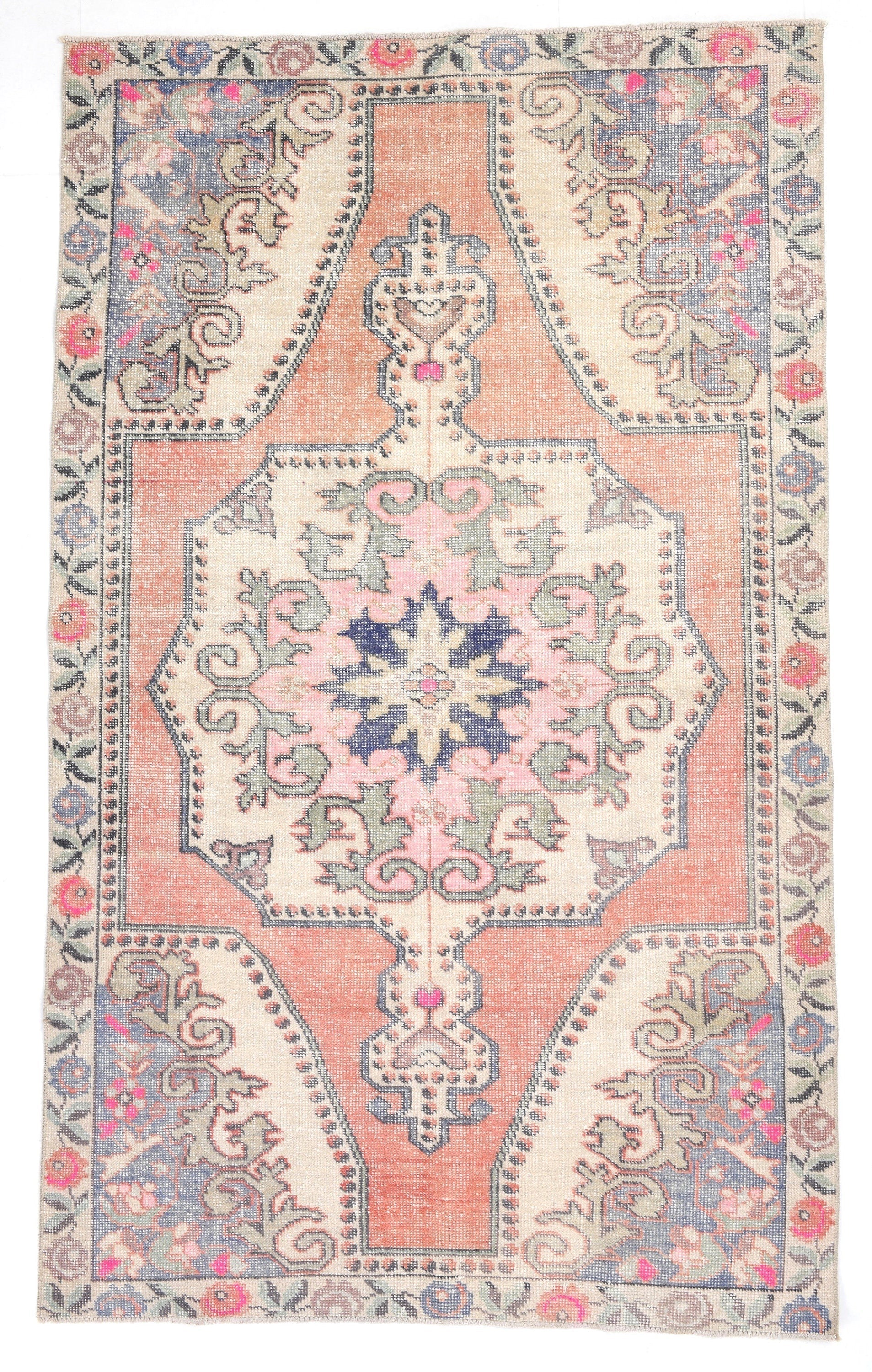Turkish Vintage Rug 4’2’’ x 6’11’’ ft