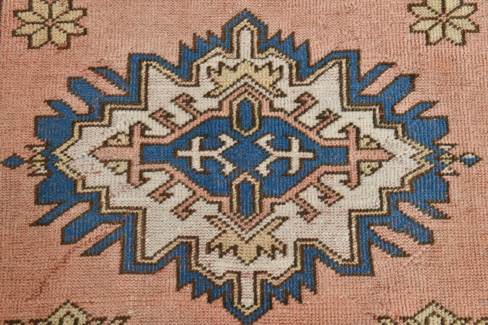 Turkish Vintage Rug 4’2’ x 6’7’