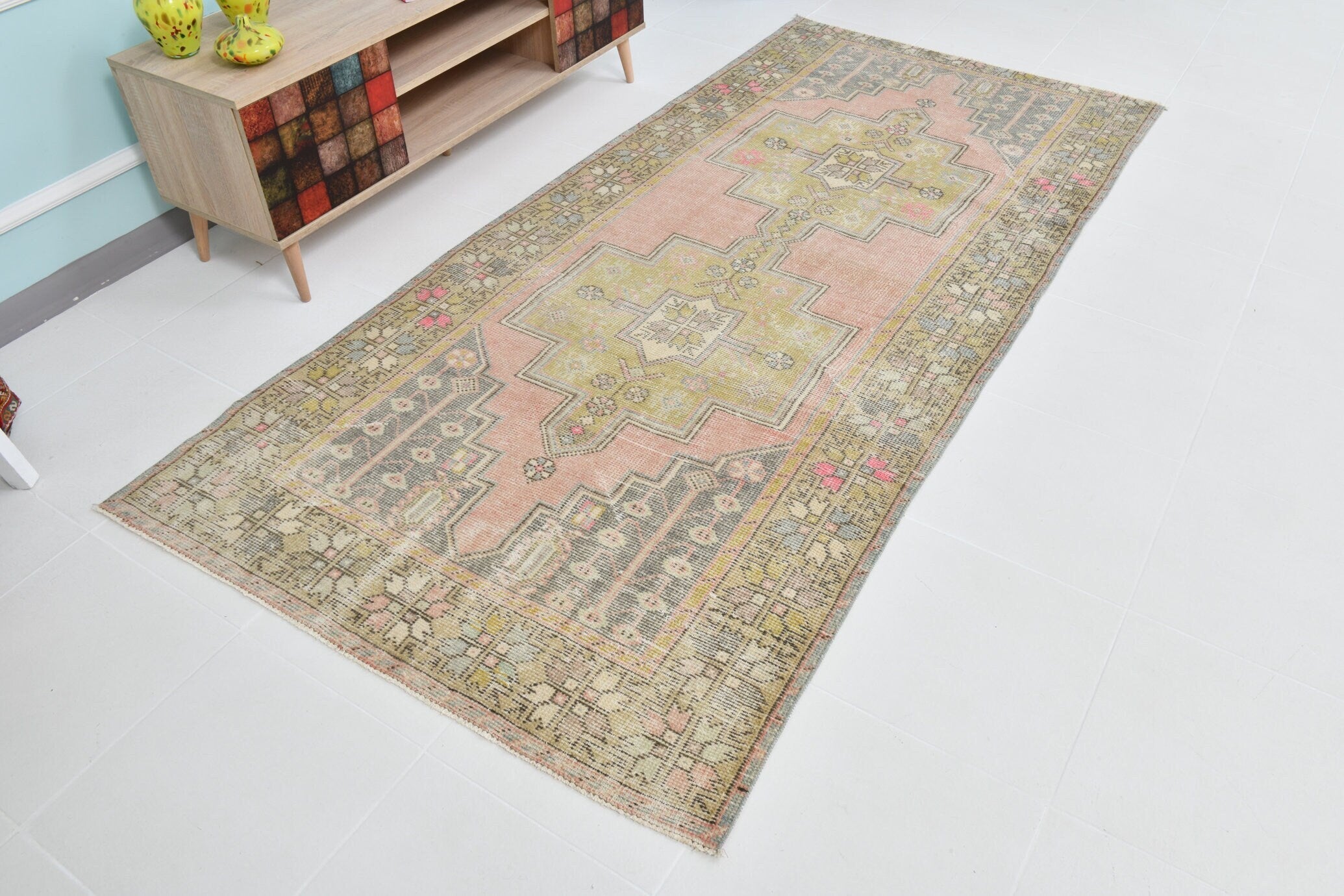 Turkish Vintage Rug 4’2’ x 8’10’