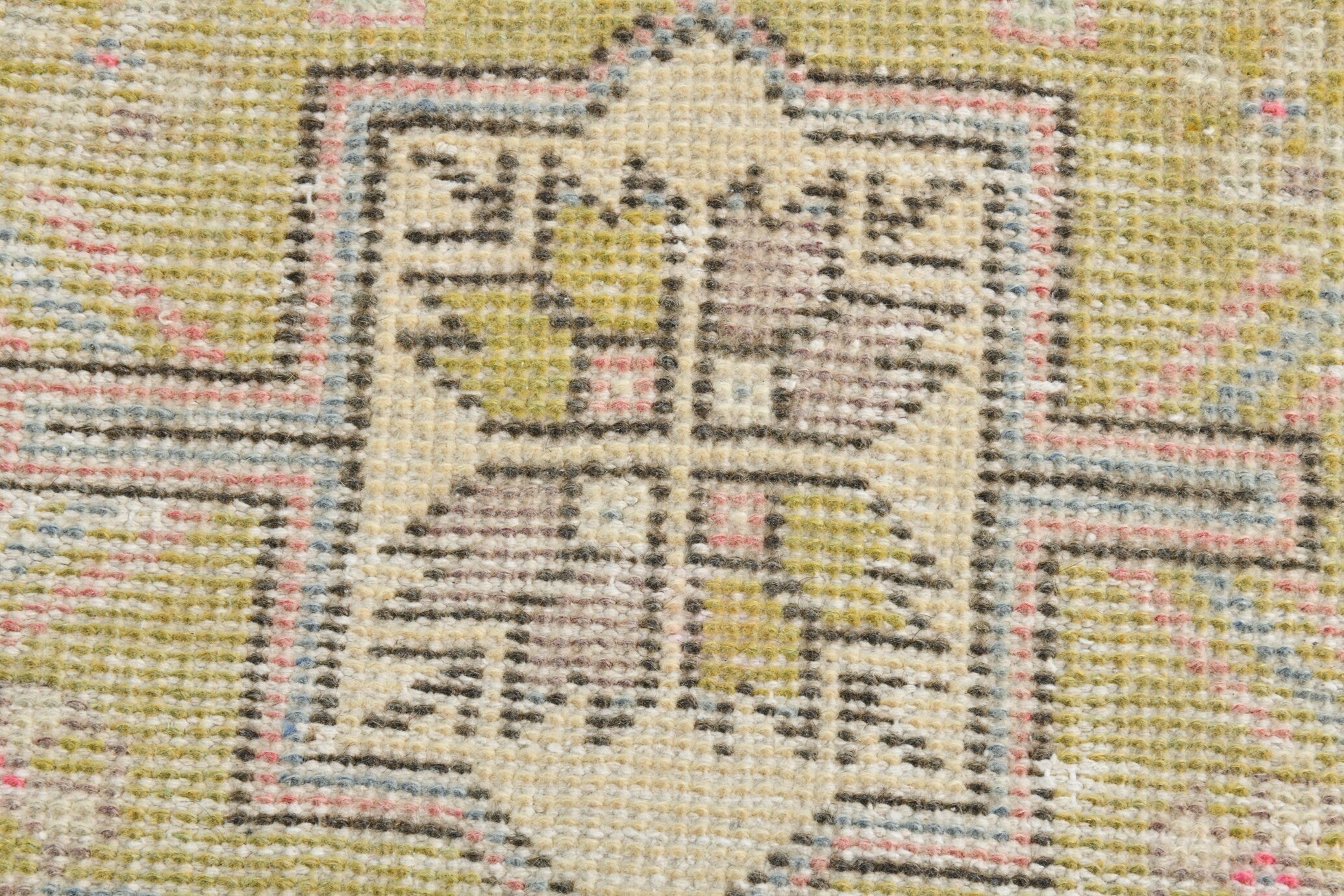 Turkish Vintage Rug 4’2’ x 8’10’