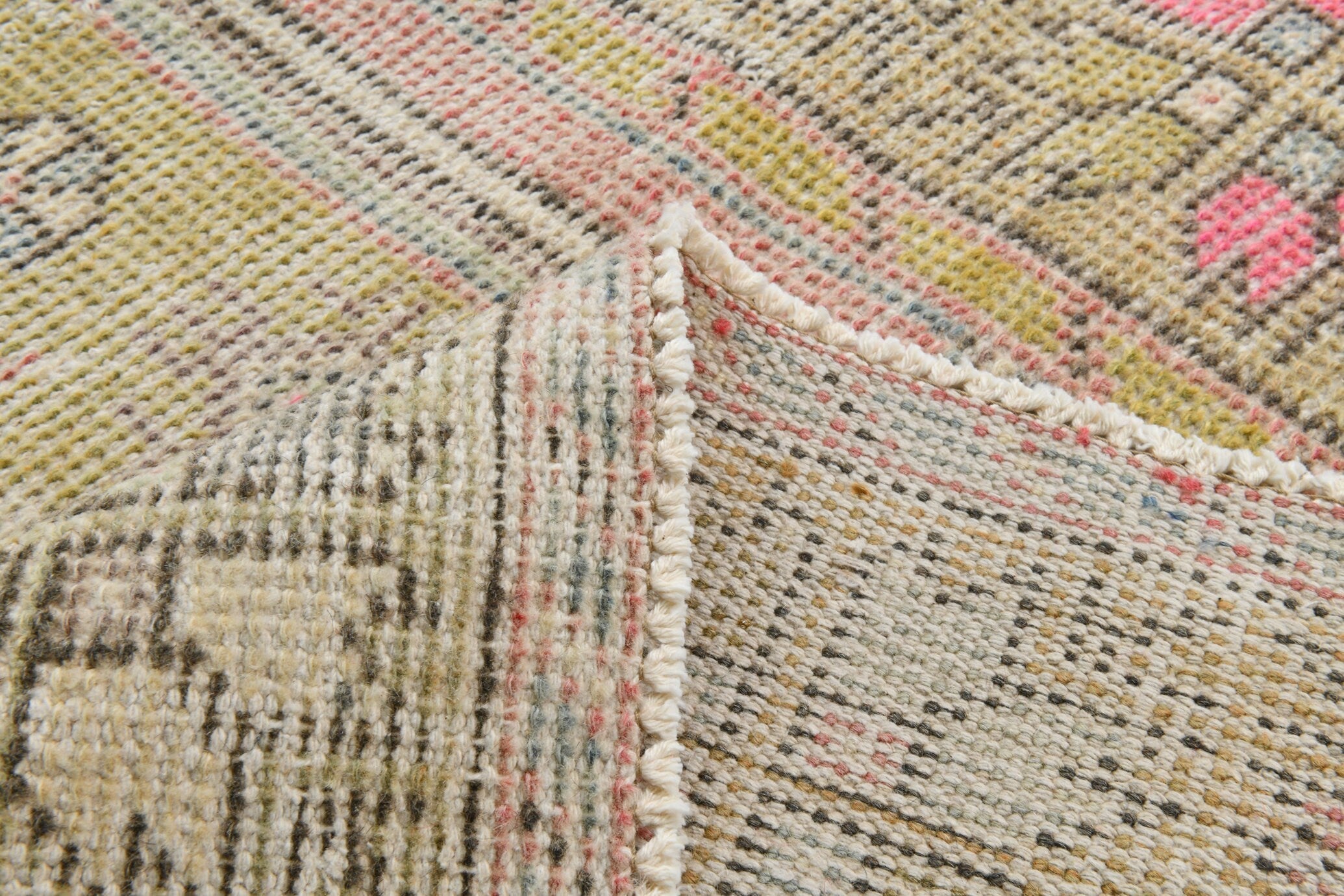 Turkish Vintage Rug 4’2’ x 8’10’