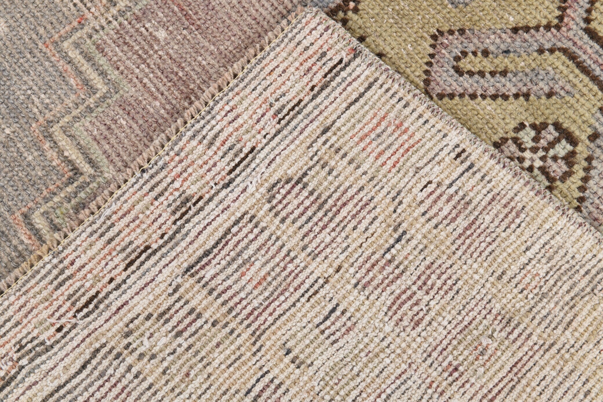 Turkish Vintage Rug  4'2" x 9'11" ft