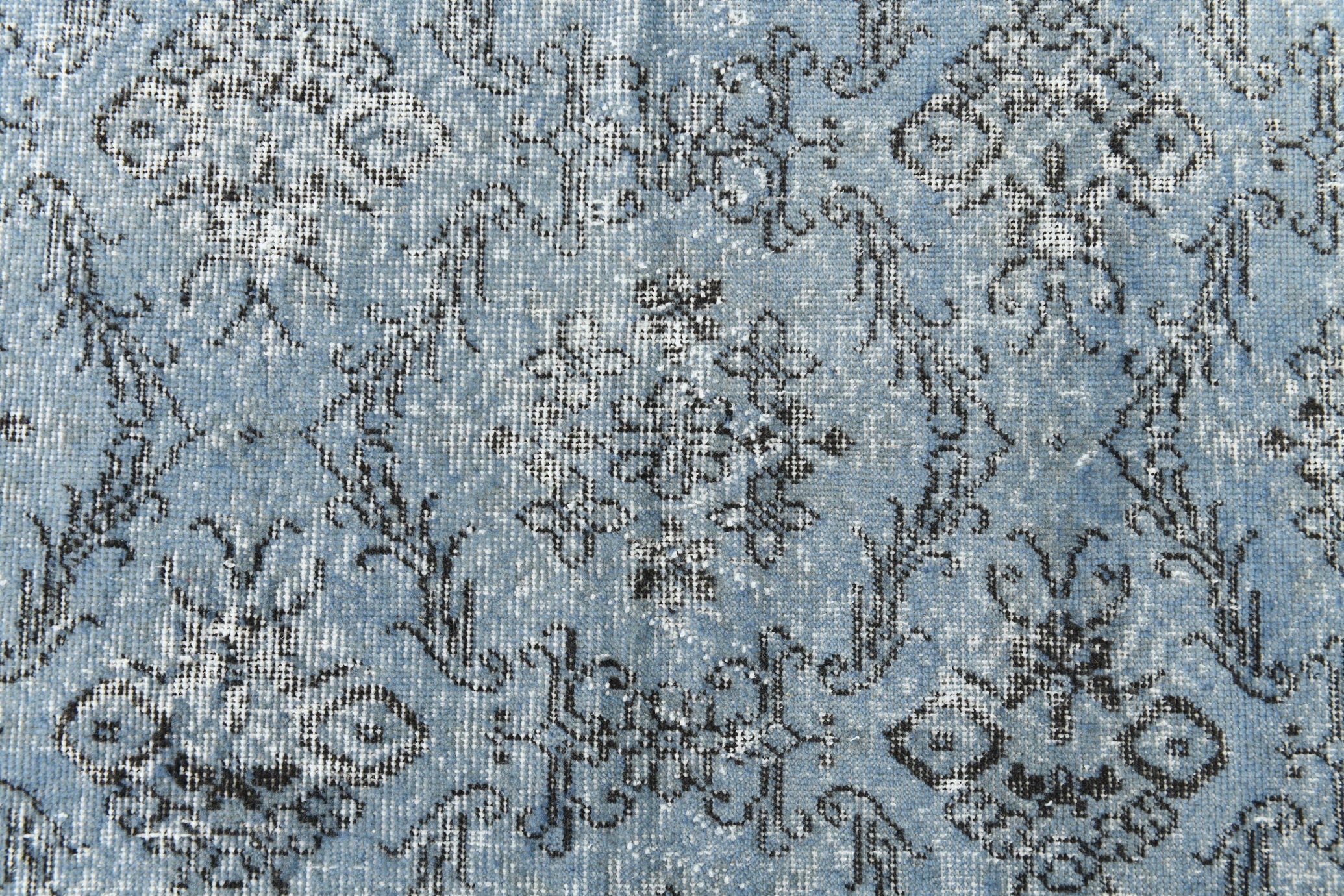 Turkish Vintage Rug 4’3’ x 7’3’