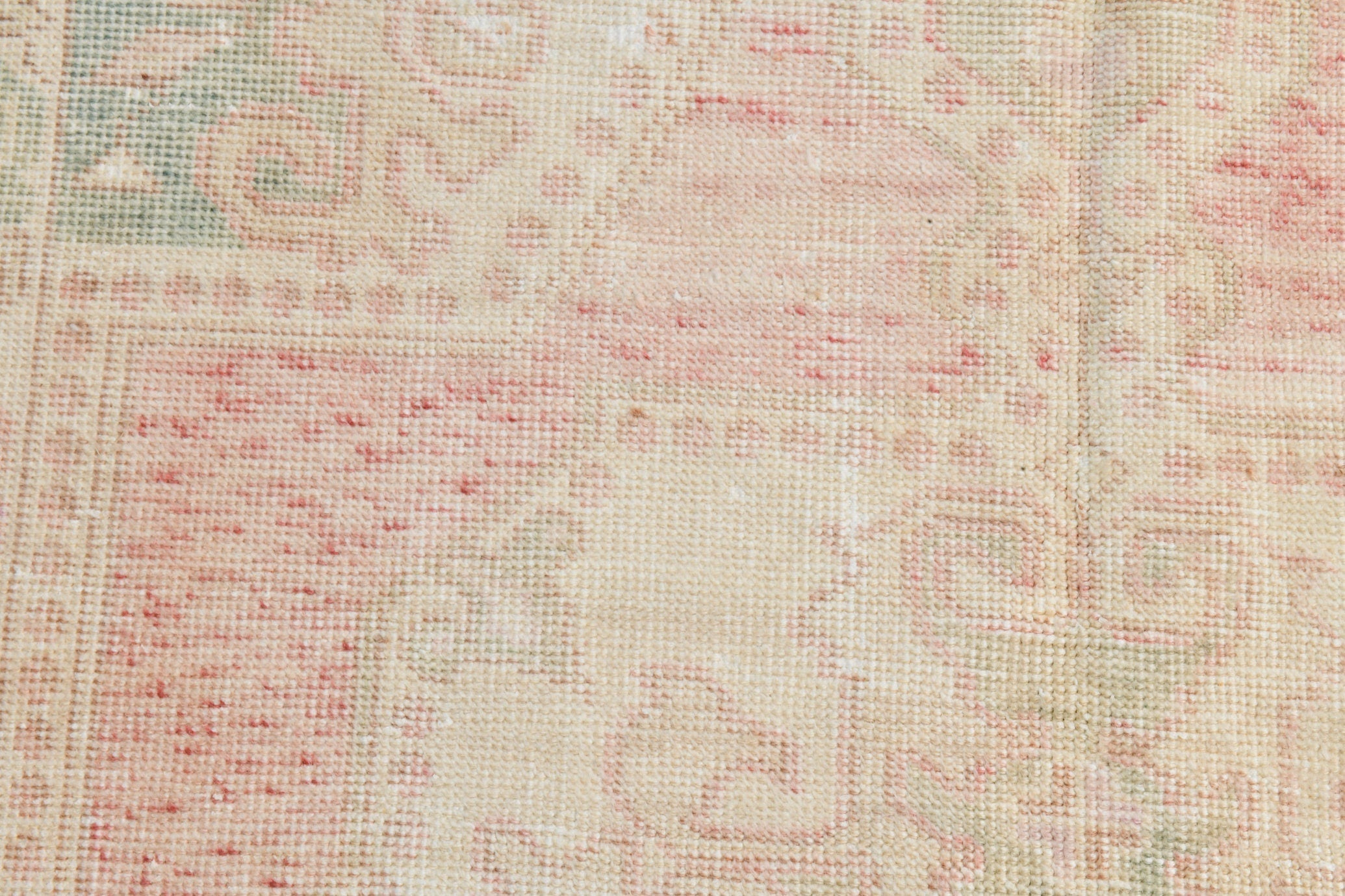 Turkish Vintage Rug 4’4’ x 7’1’