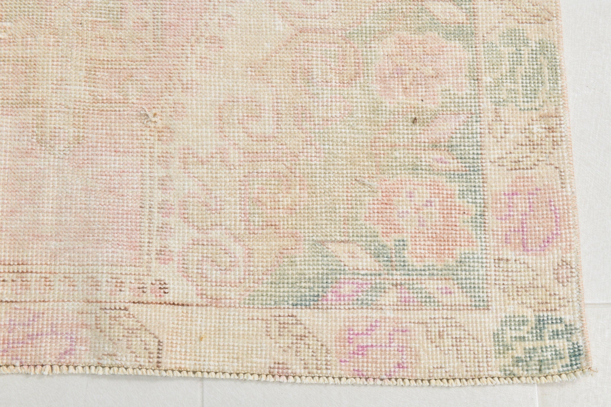 Turkish Vintage Rug 4’4’ x 7’1’