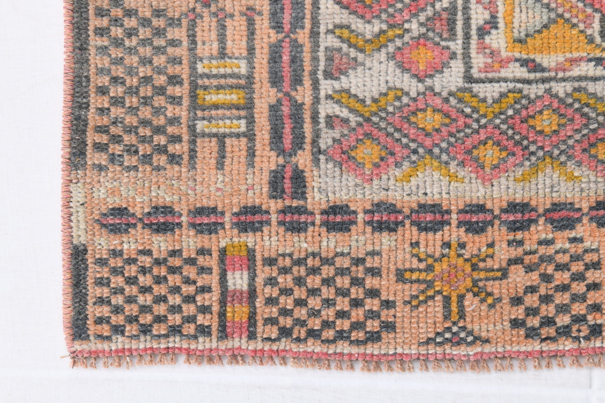 Turkish Vintage Rug 4’4’ x 7’3’