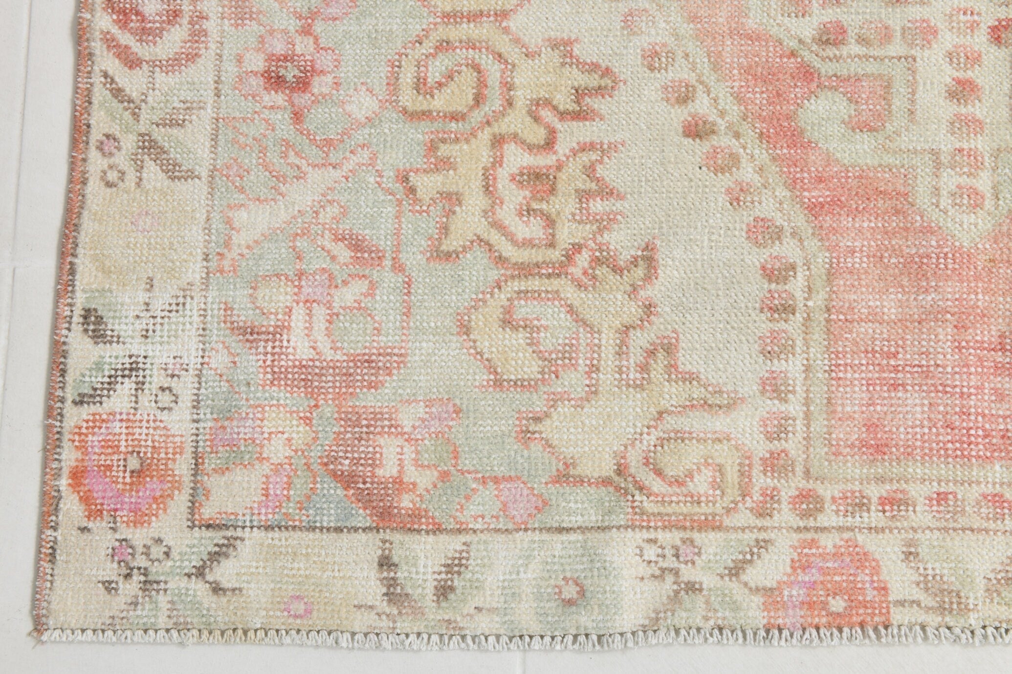 Turkish Vintage Rug 4’5’ x 7’2’