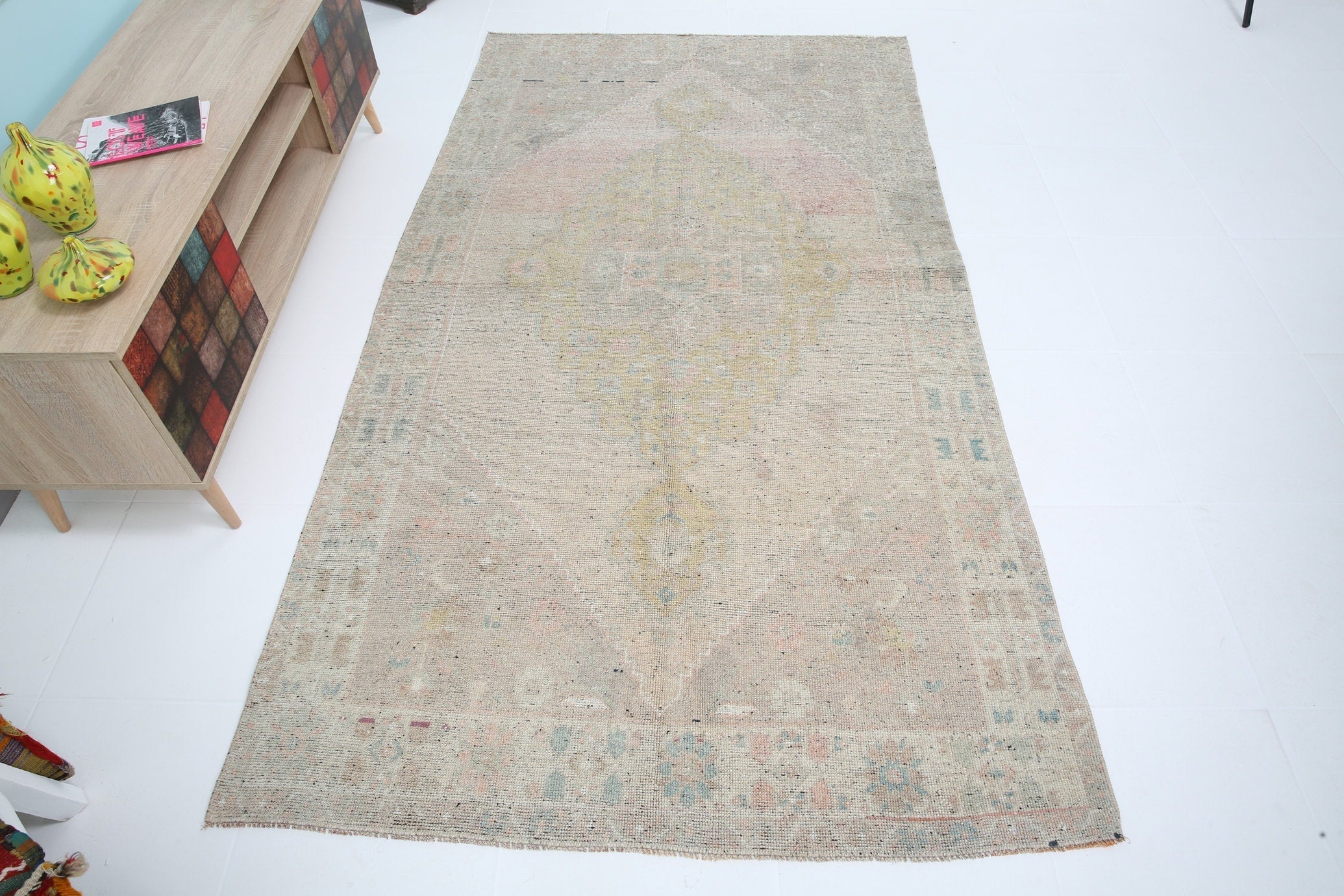 Turkish Vintage Rug 4’5’ x 8’1’