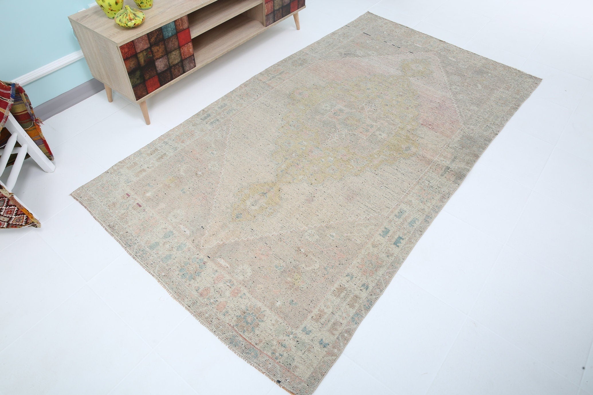 Turkish Vintage Rug 4’5’ x 8’1’