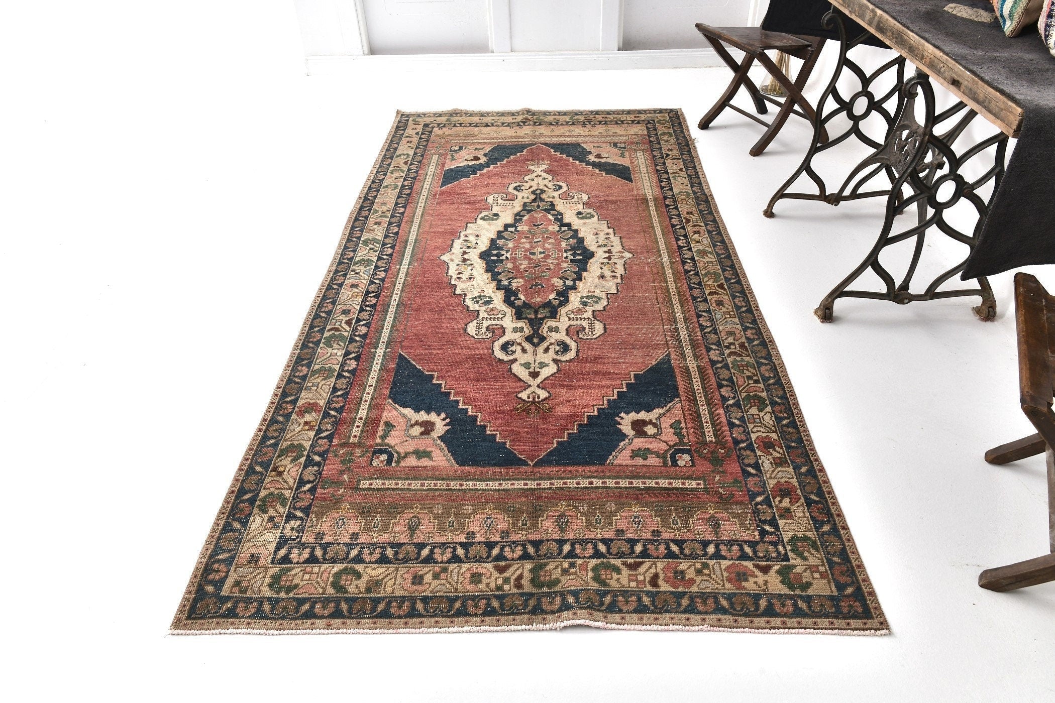 Turkish Vintage Rug 4’8’’ x 9’4’’ ft