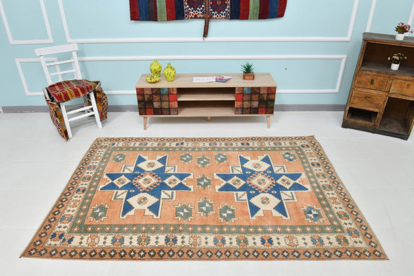 Turkish Vintage Rug 4’9’ x 7’3’