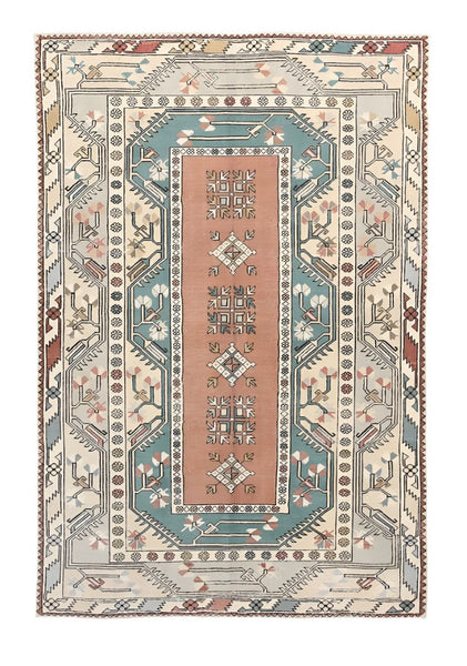 Turkish Vintage Rug 4’9’’ x 7’5’’ ft