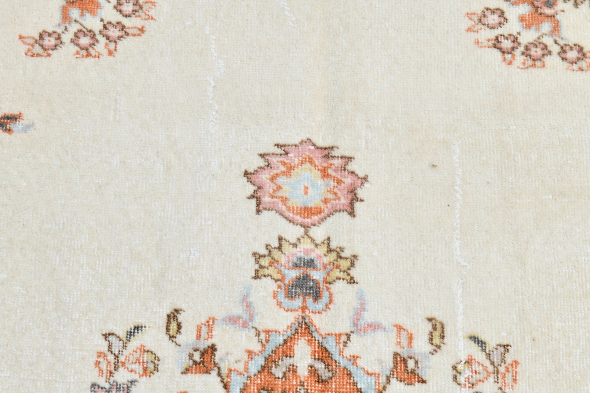 Turkish Vintage Rug 4’9’ x 8’1’