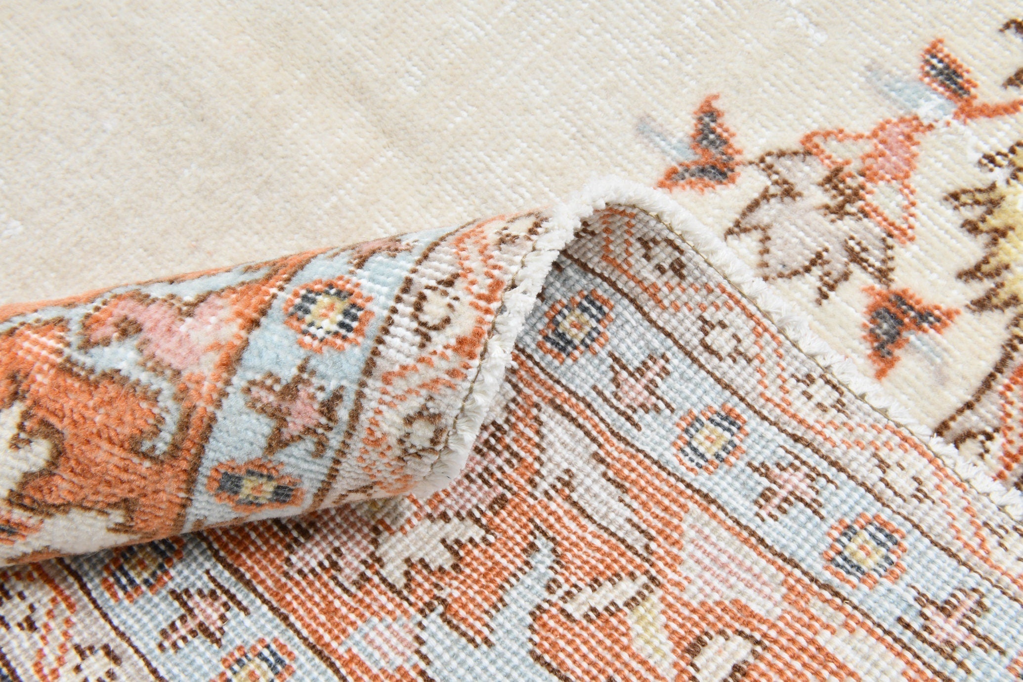 Turkish Vintage Rug 4’9’ x 8’1’