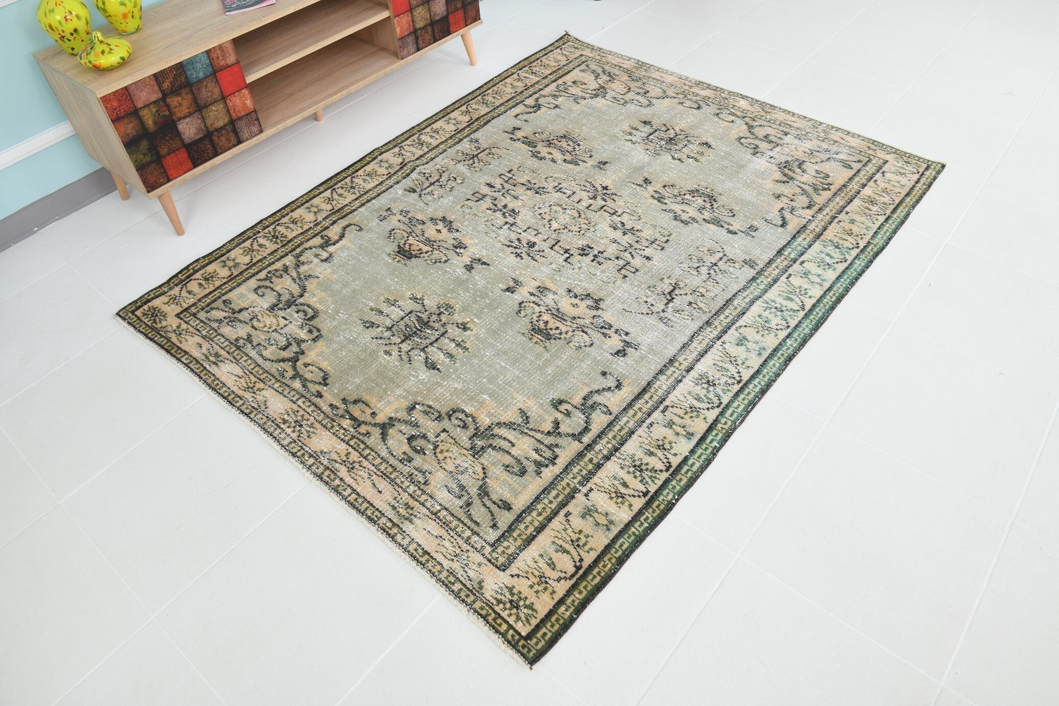 Turkish Vintage Rug 5’1’ x 6’7’