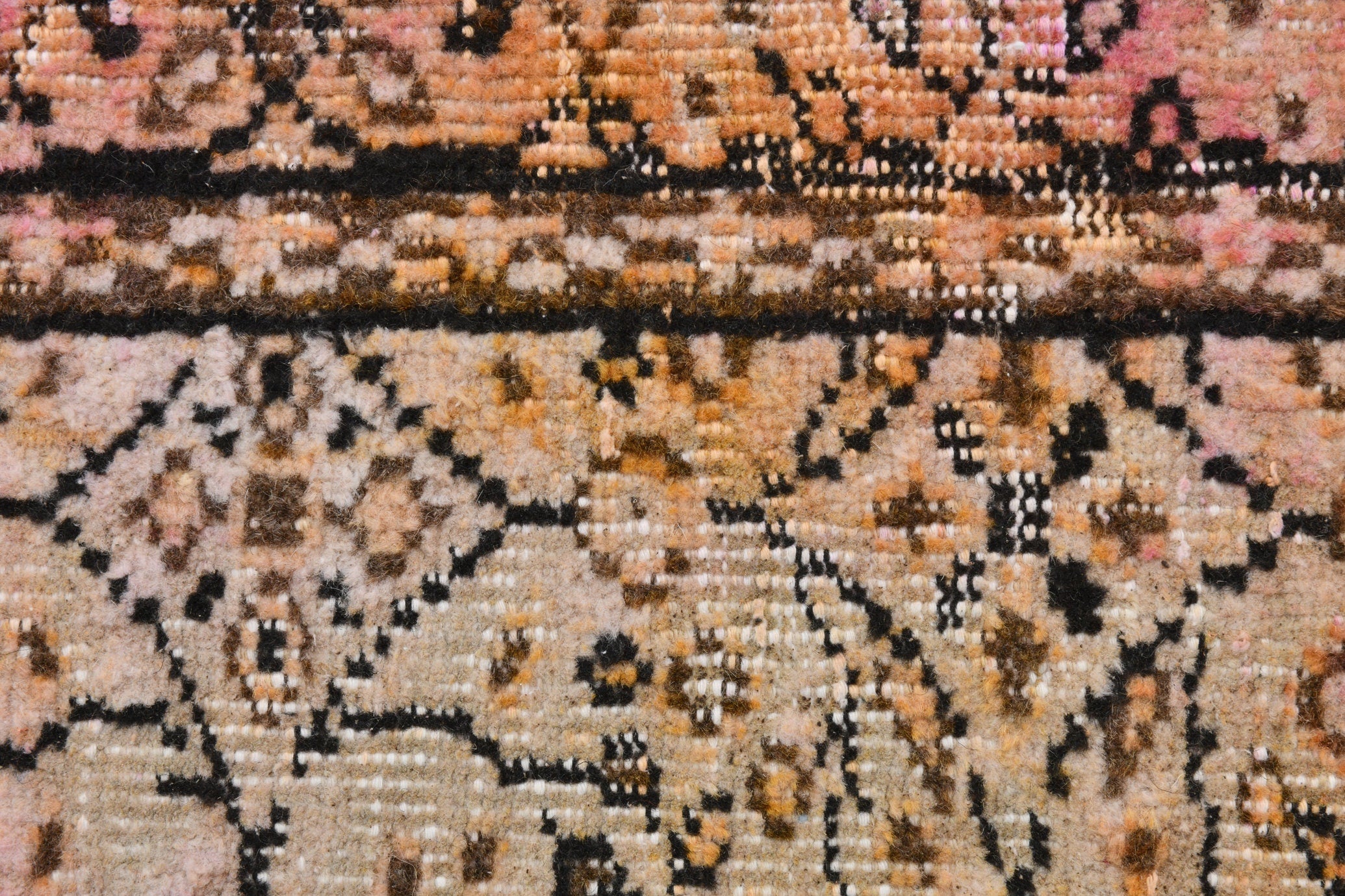 Turkish Vintage Rug 5’1’ x 8’1’