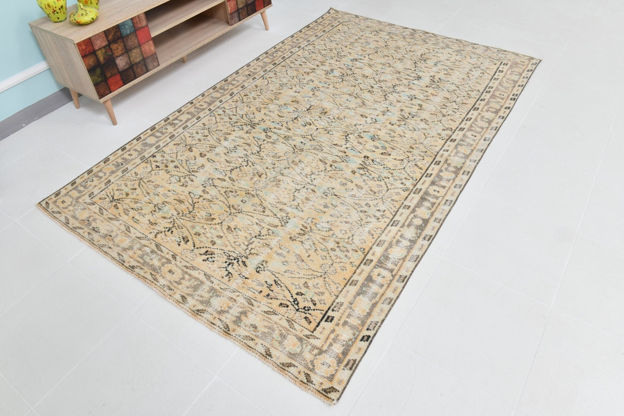 Turkish Vintage Rug 5’1’ x 8’1’