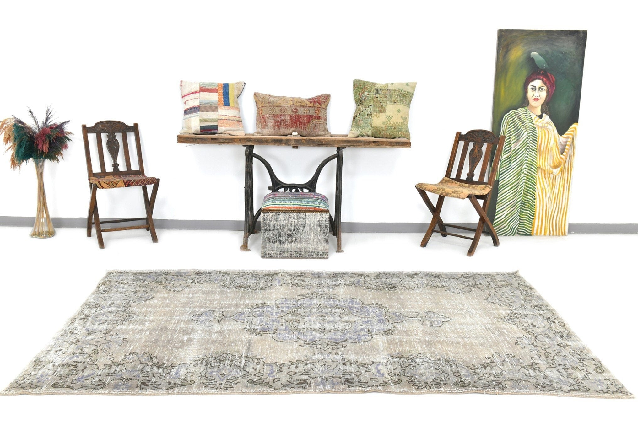 Turkish Vintage Rug  5'1" x 8'8" ft
