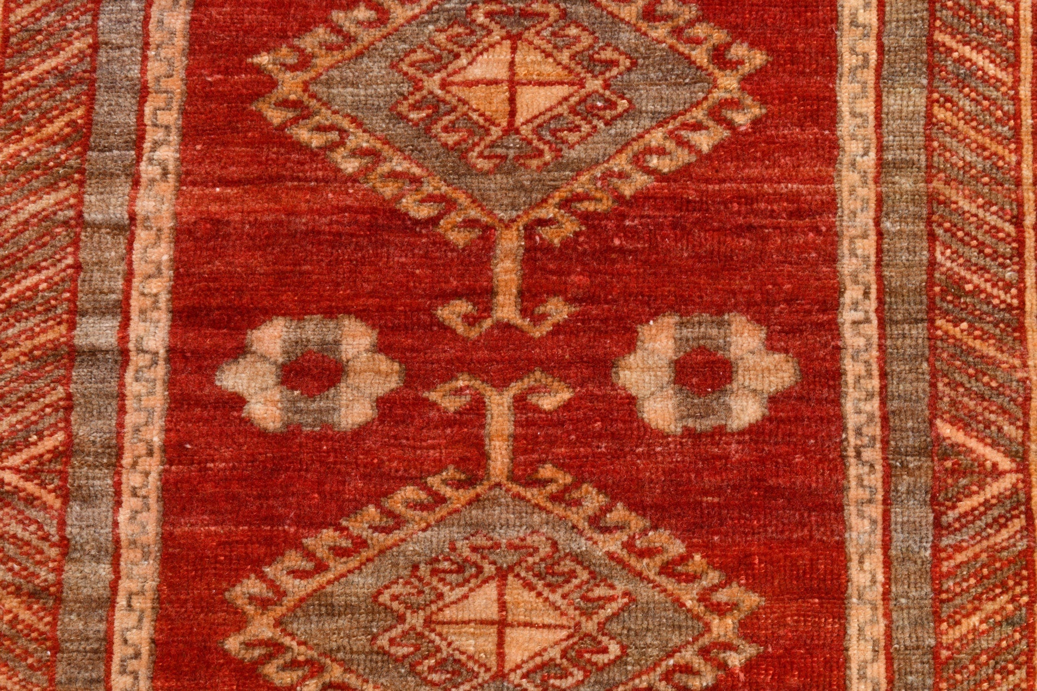 Turkish Vintage Rug 5’10’ x 3’3’