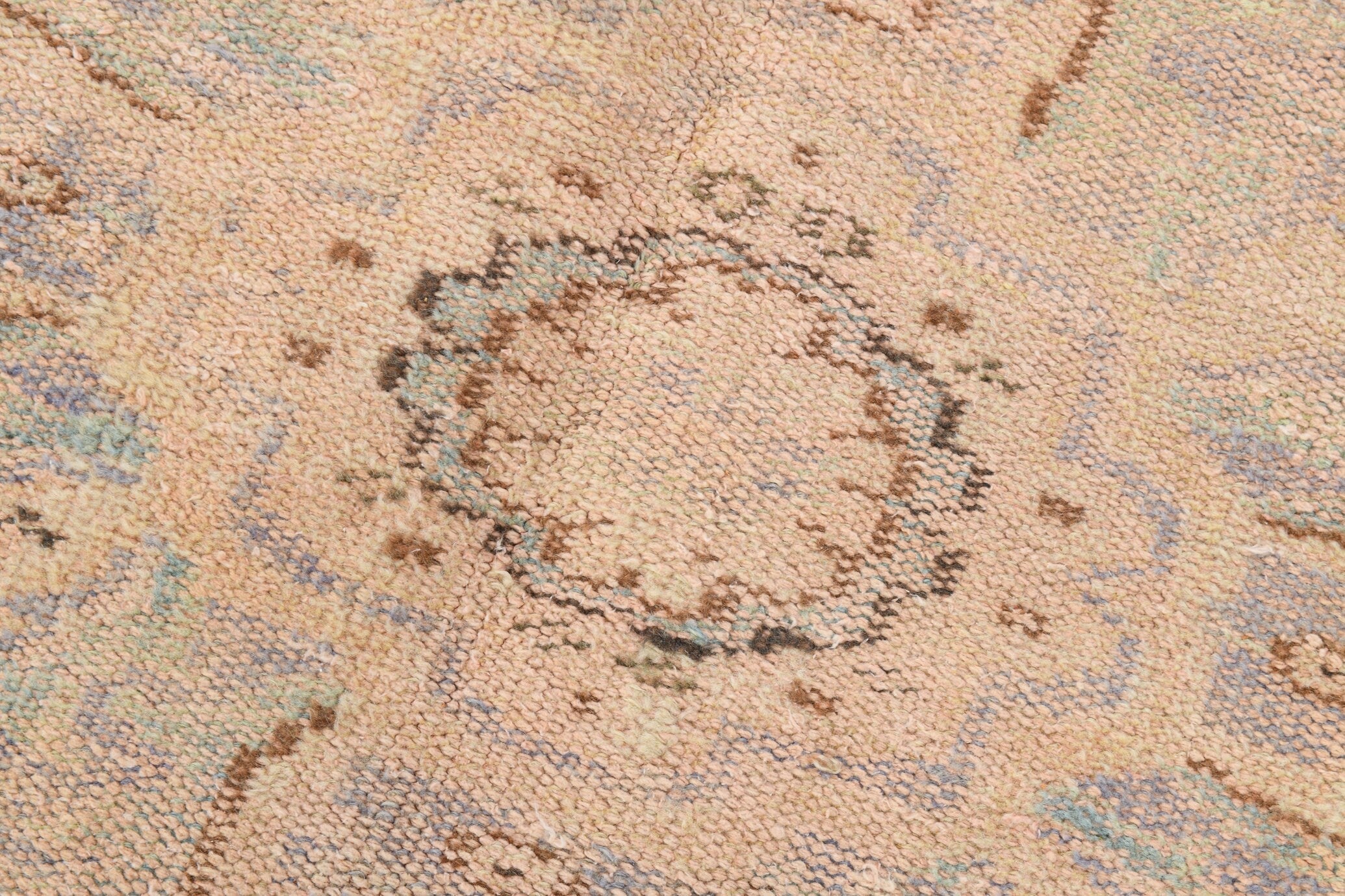 Turkish Vintage Rug  5'10" x 8'6" ft