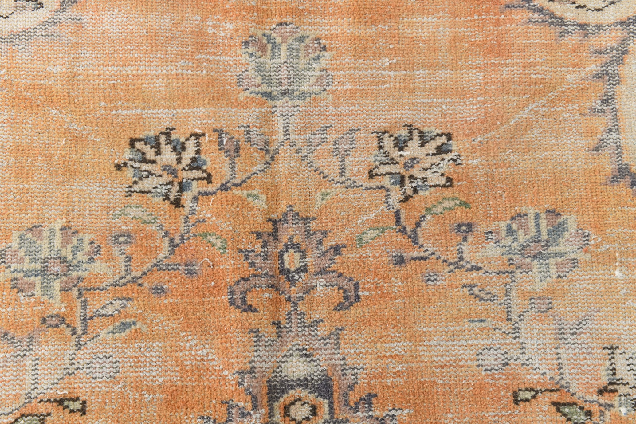 Turkish Vintage Rug  5'11" x 8'12" ft