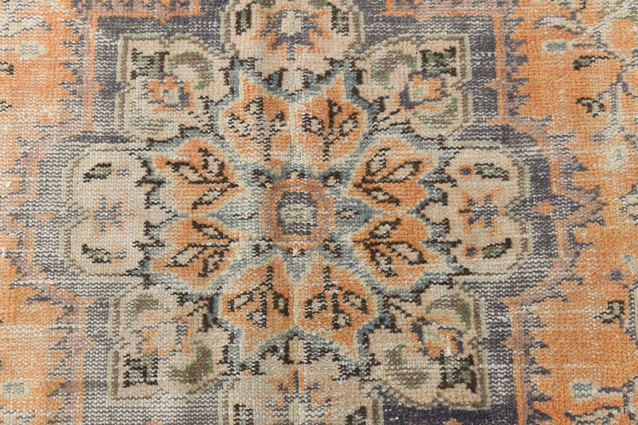 Turkish Vintage Rug  5'11" x 8'12" ft