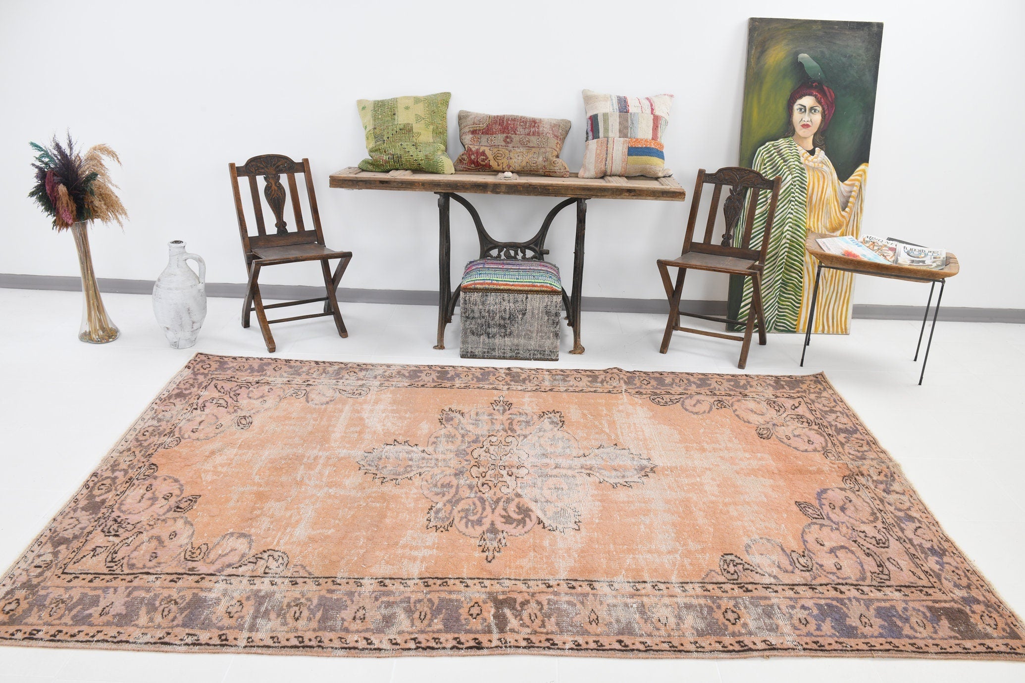 Turkish Vintage Rug  5'11" x 9'6" ft