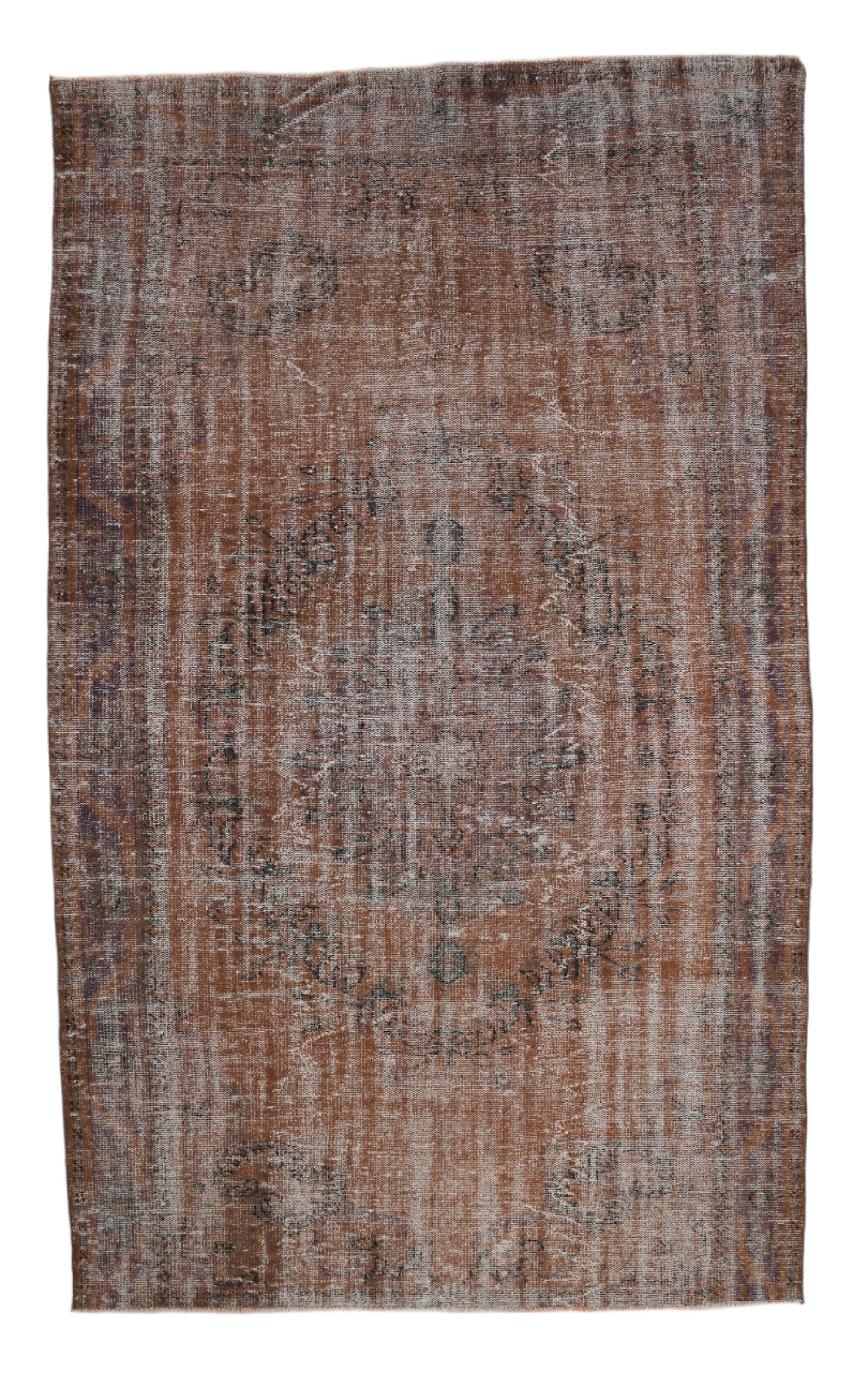 Turkish Vintage Rug  5'11" x 9'7" ft