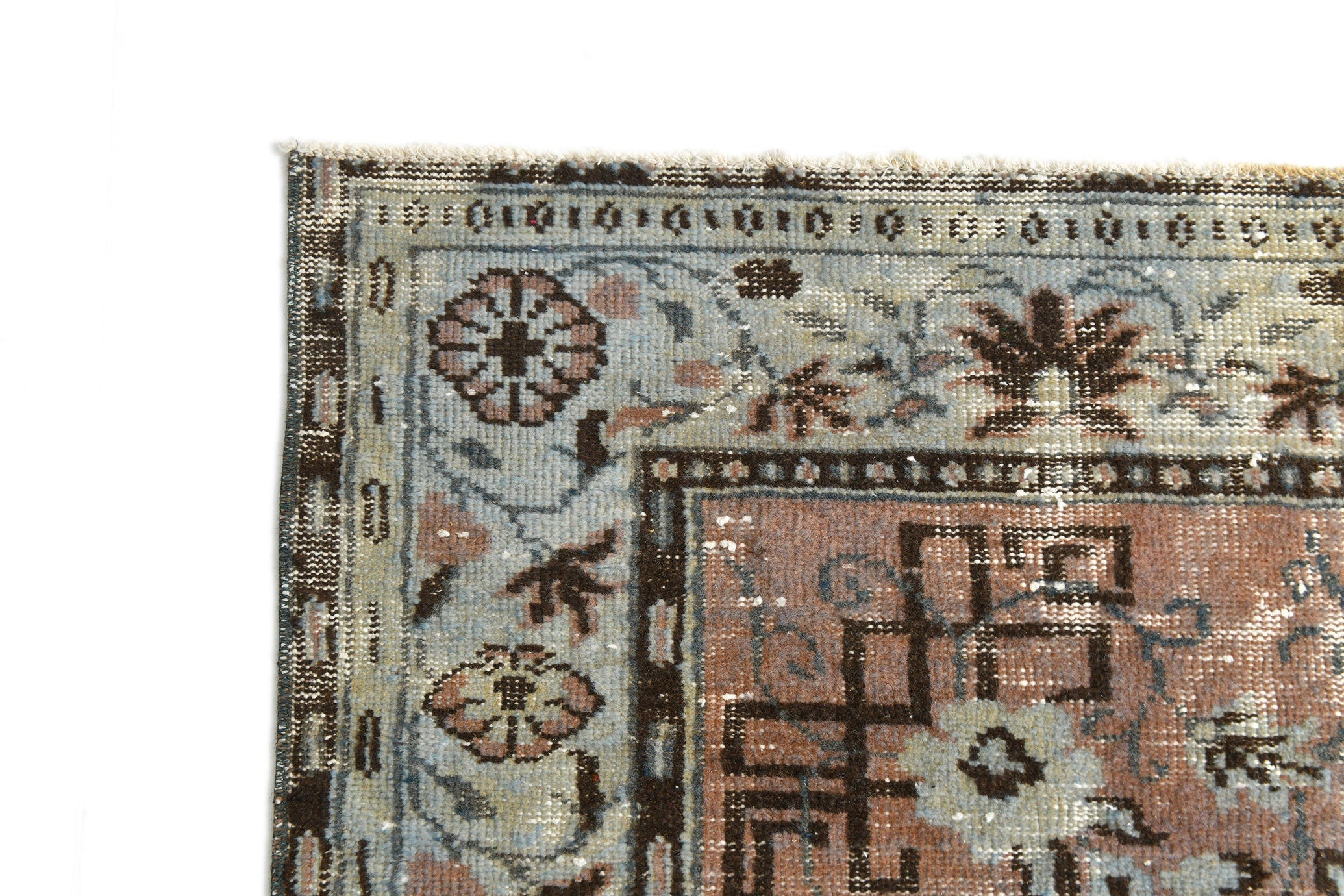 Turkish Vintage Rug  5'12" x 10'1" ft