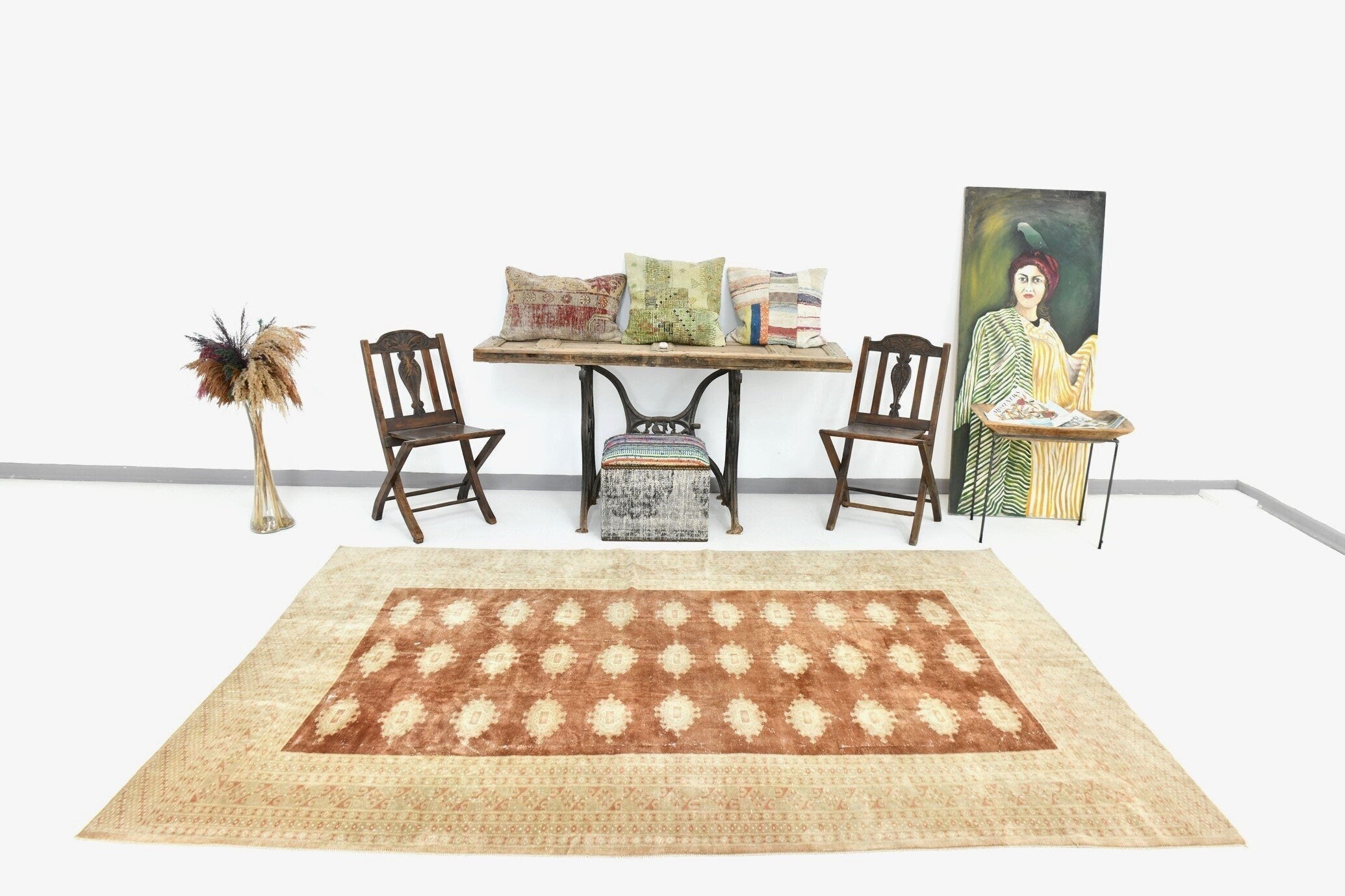 Turkish Vintage Rug  5'12" x 9'1" ft