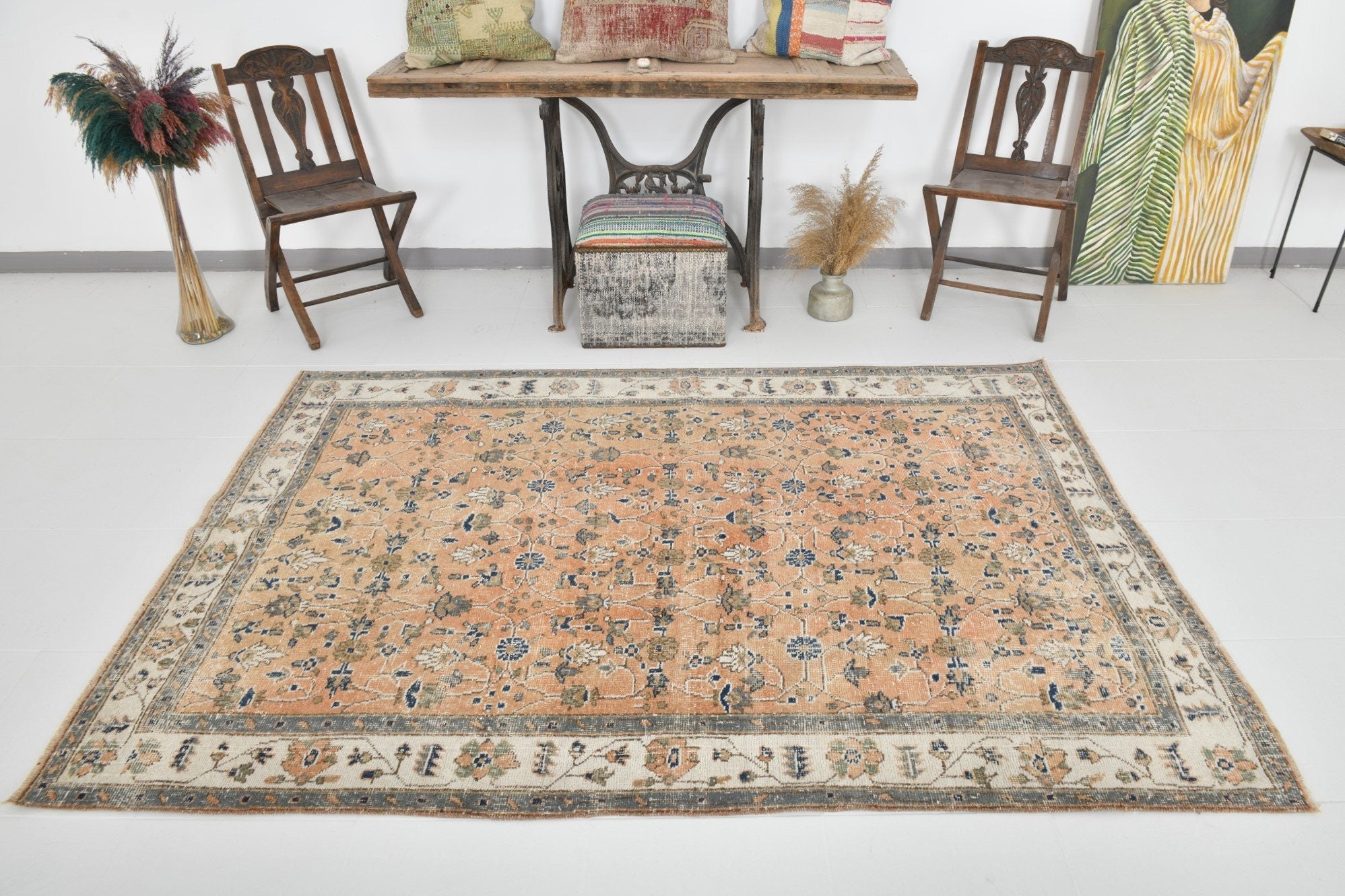 Turkish Vintage Rug  5'2" x 7'7" ft