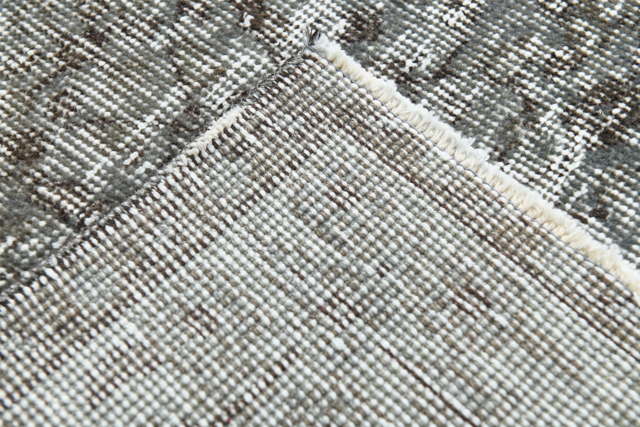 Turkish Vintage Rug 5’2’ x 8’2’