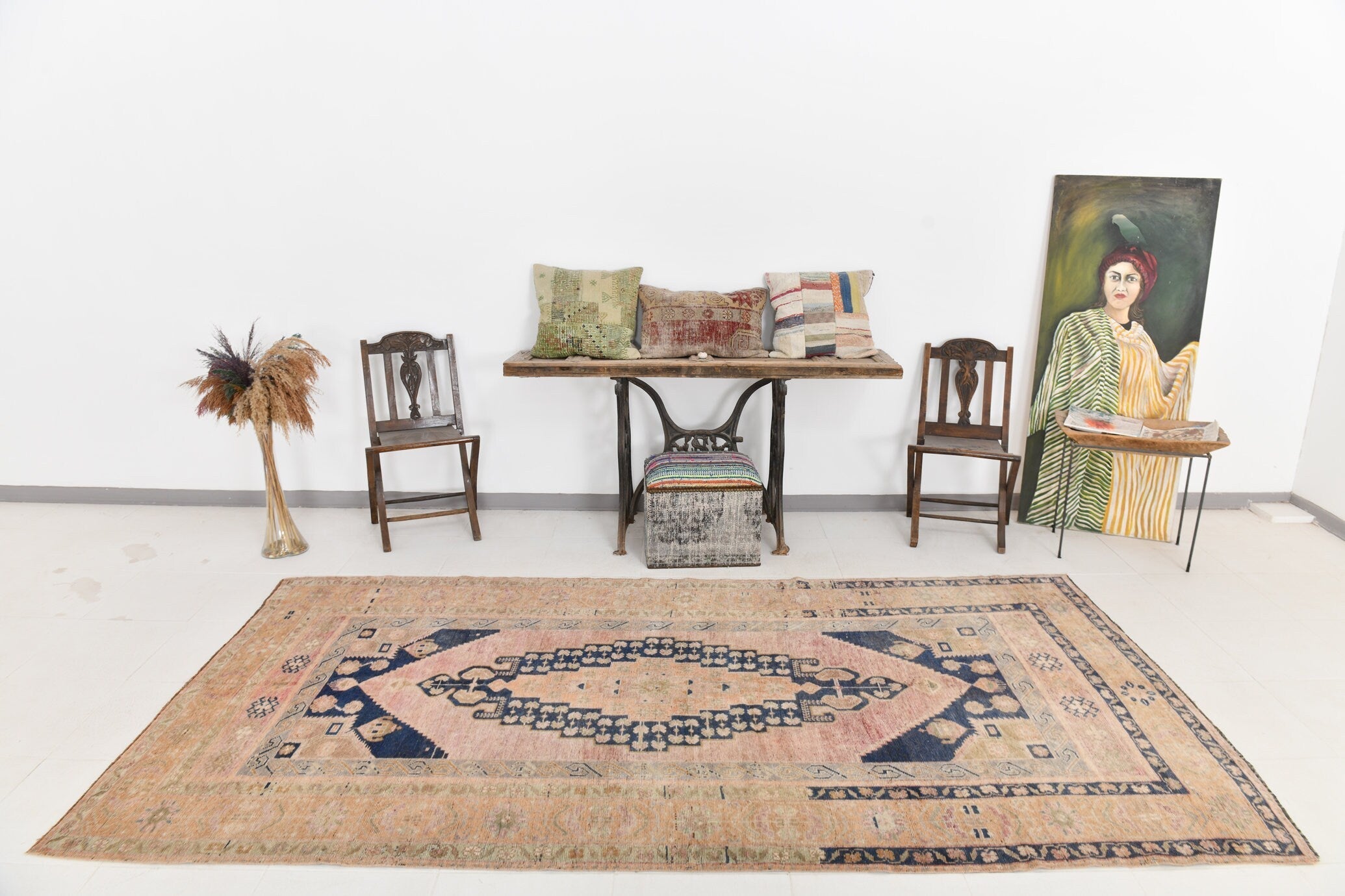 Turkish Vintage Rug  5'3" x 10'3" ft