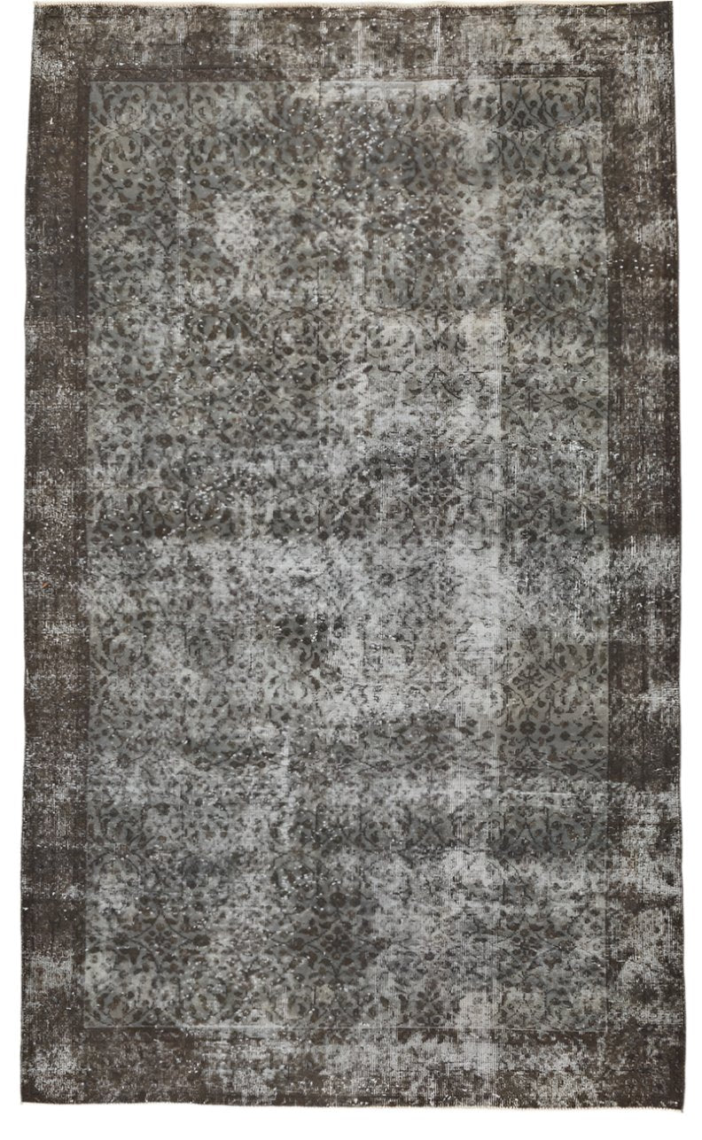 Turkish Vintage Rug 5’3’’ x 8’10’’ ft