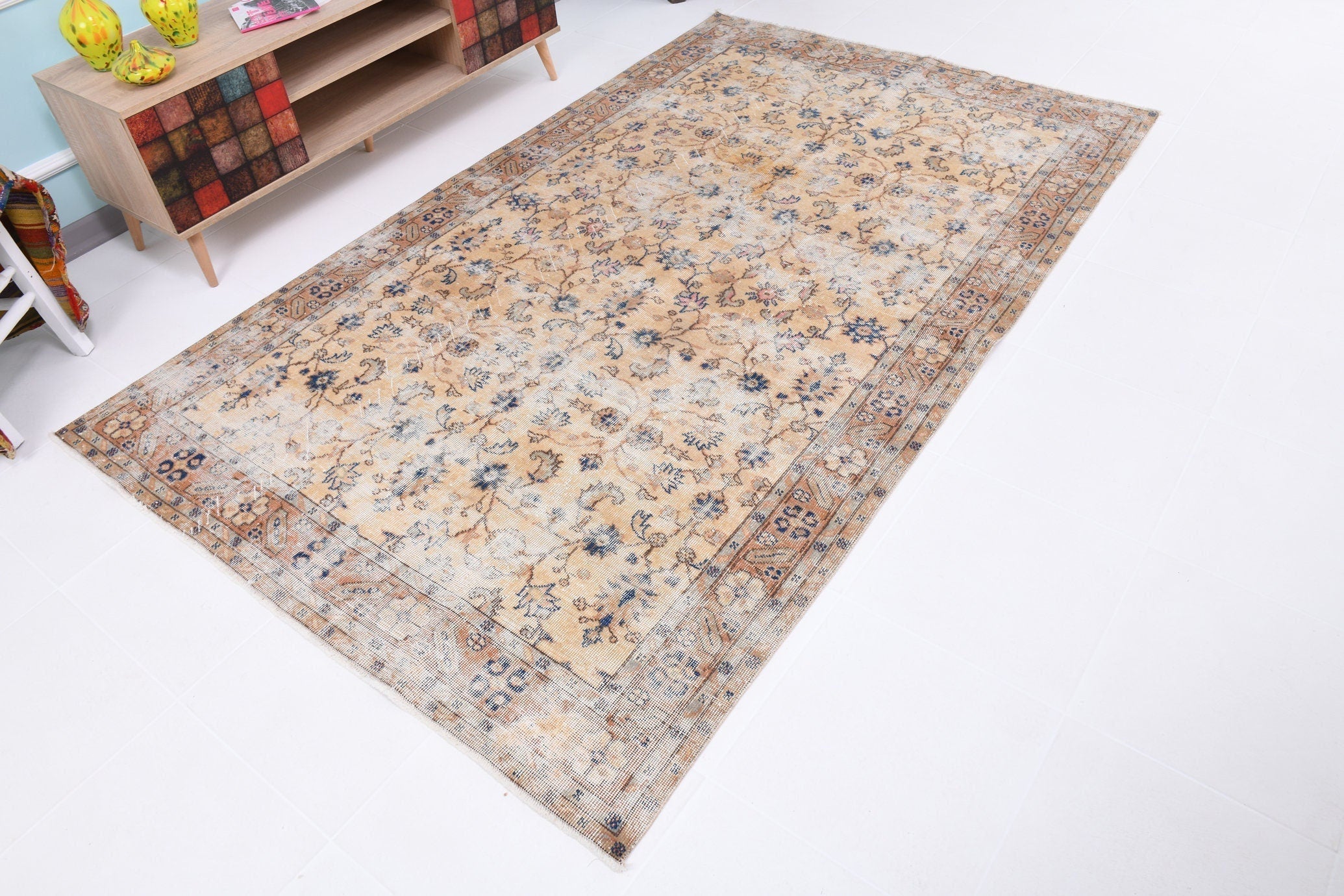 Turkish Vintage Rug 5’3’ x 8’7’