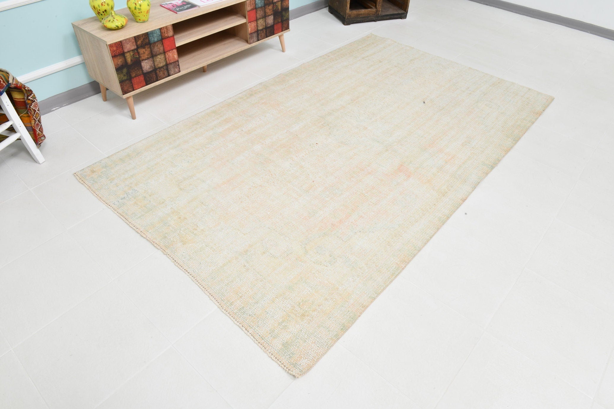 Minimalist Retro Turkish Vintage Rug 5'3" x 8'7", Beige, Soft cream